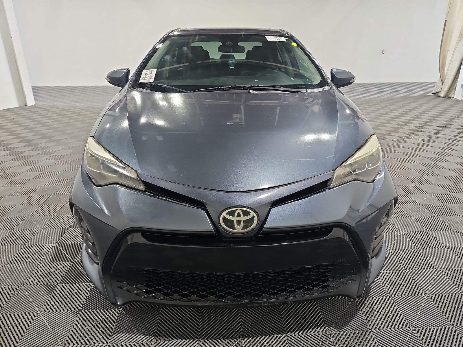 2017 Toyota Corolla SE FWD