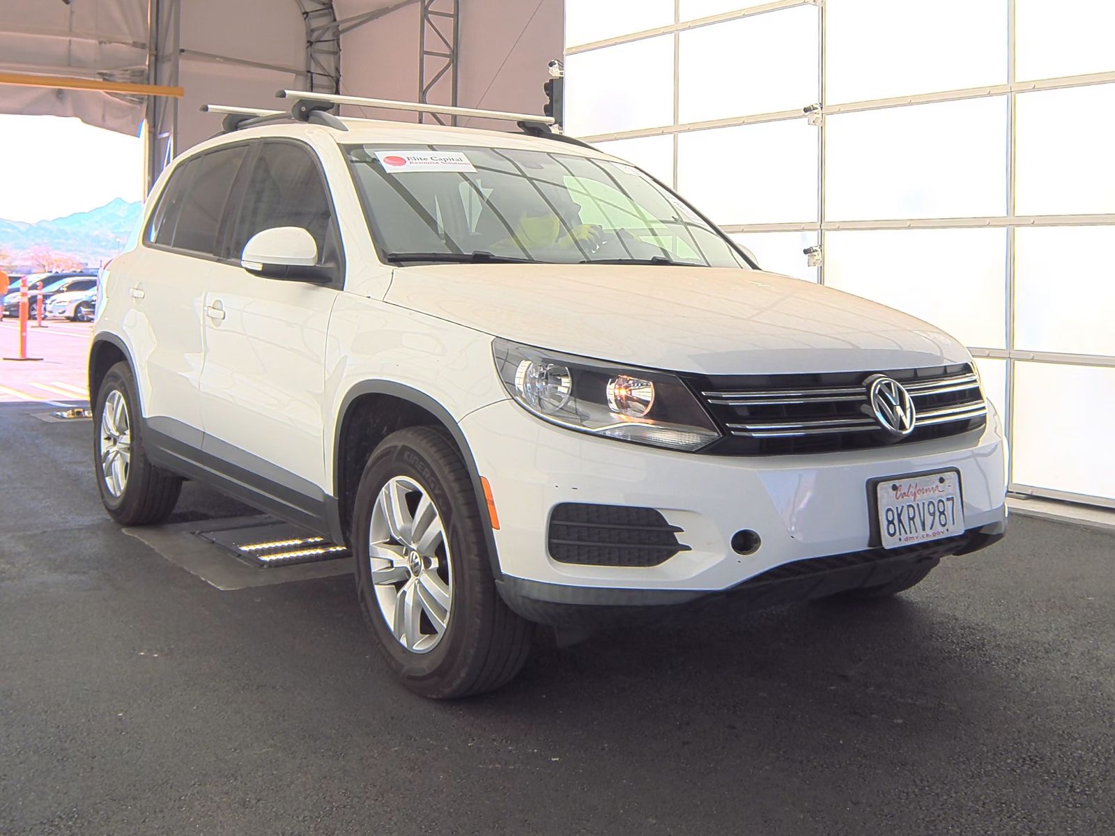 2016 Volkswagen Tiguan 2.0T S FWD