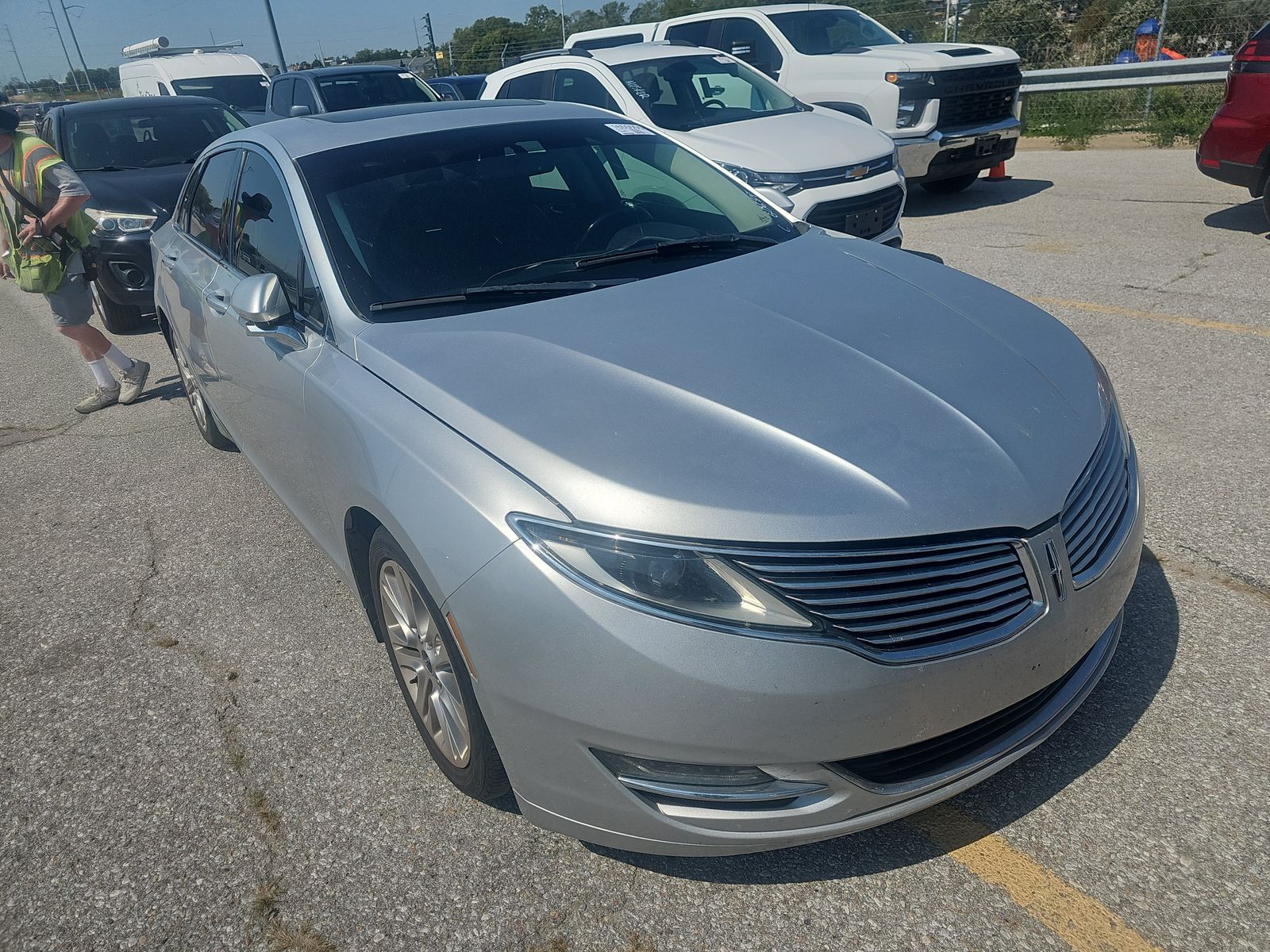 2016 Lincoln MKZ Base FWD