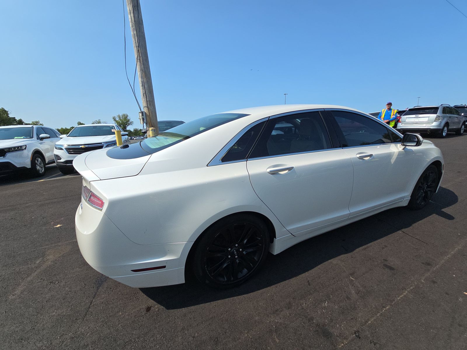 2014 Lincoln MKZ Hybrid FWD