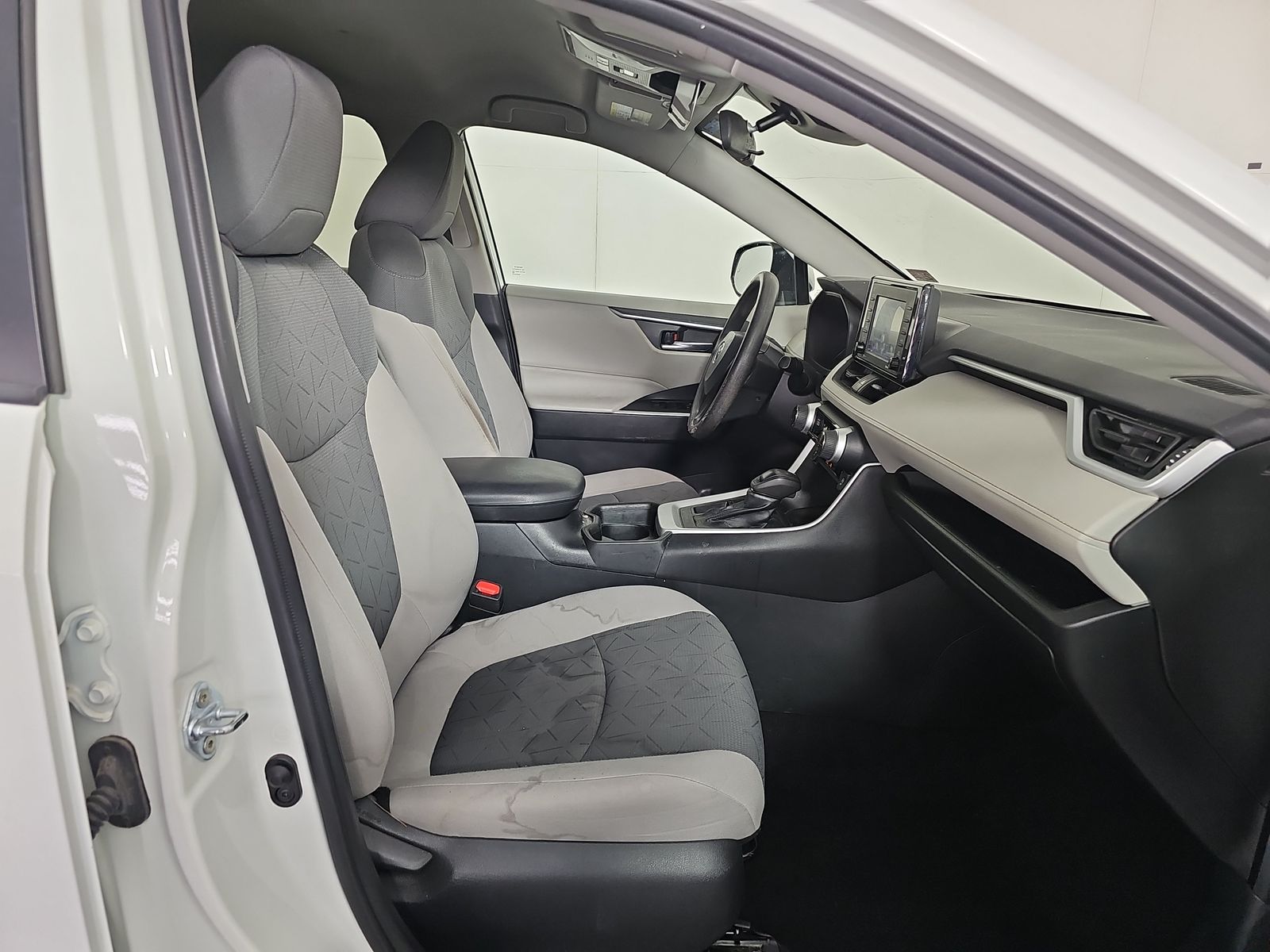 2021 Toyota RAV4 XLE FWD