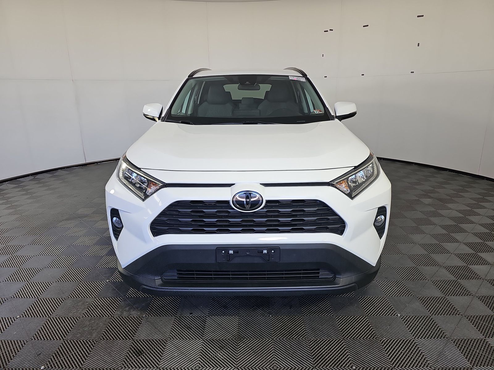 2021 Toyota RAV4 XLE FWD