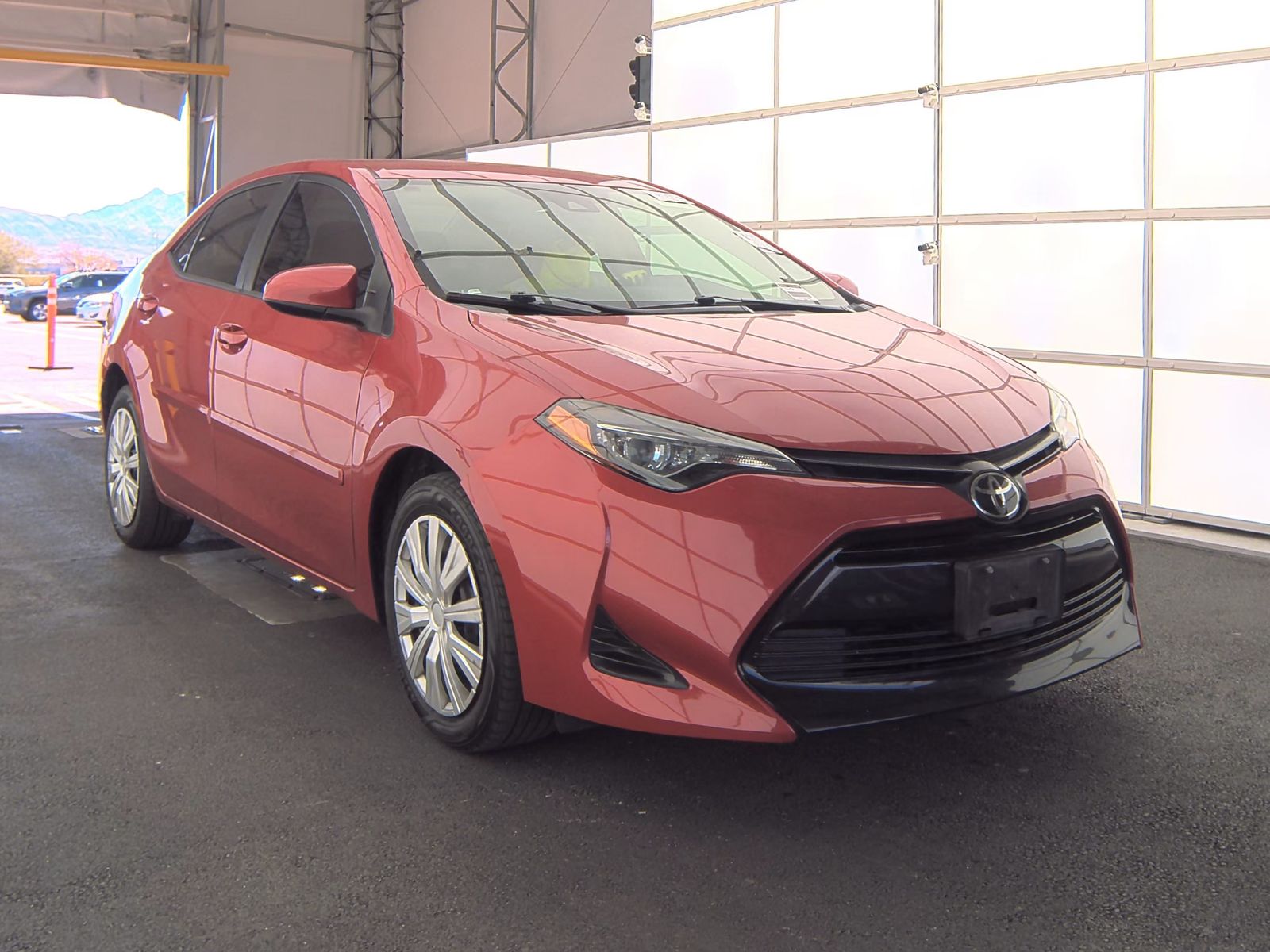 2019 Toyota Corolla LE FWD