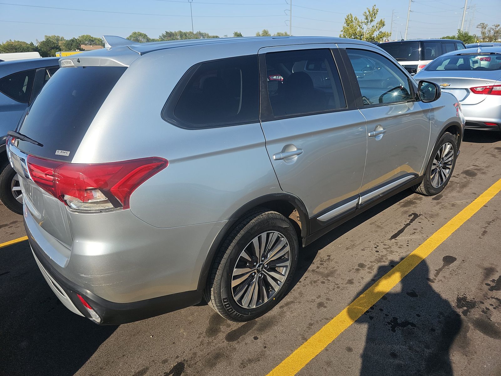 2020 Mitsubishi Outlander ES AWD