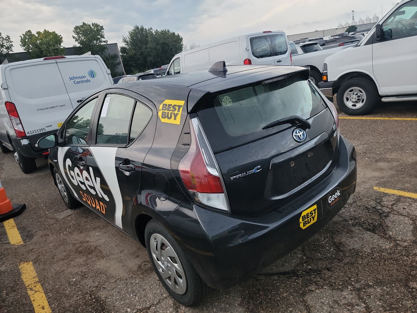 2016 Toyota Prius c Two FWD