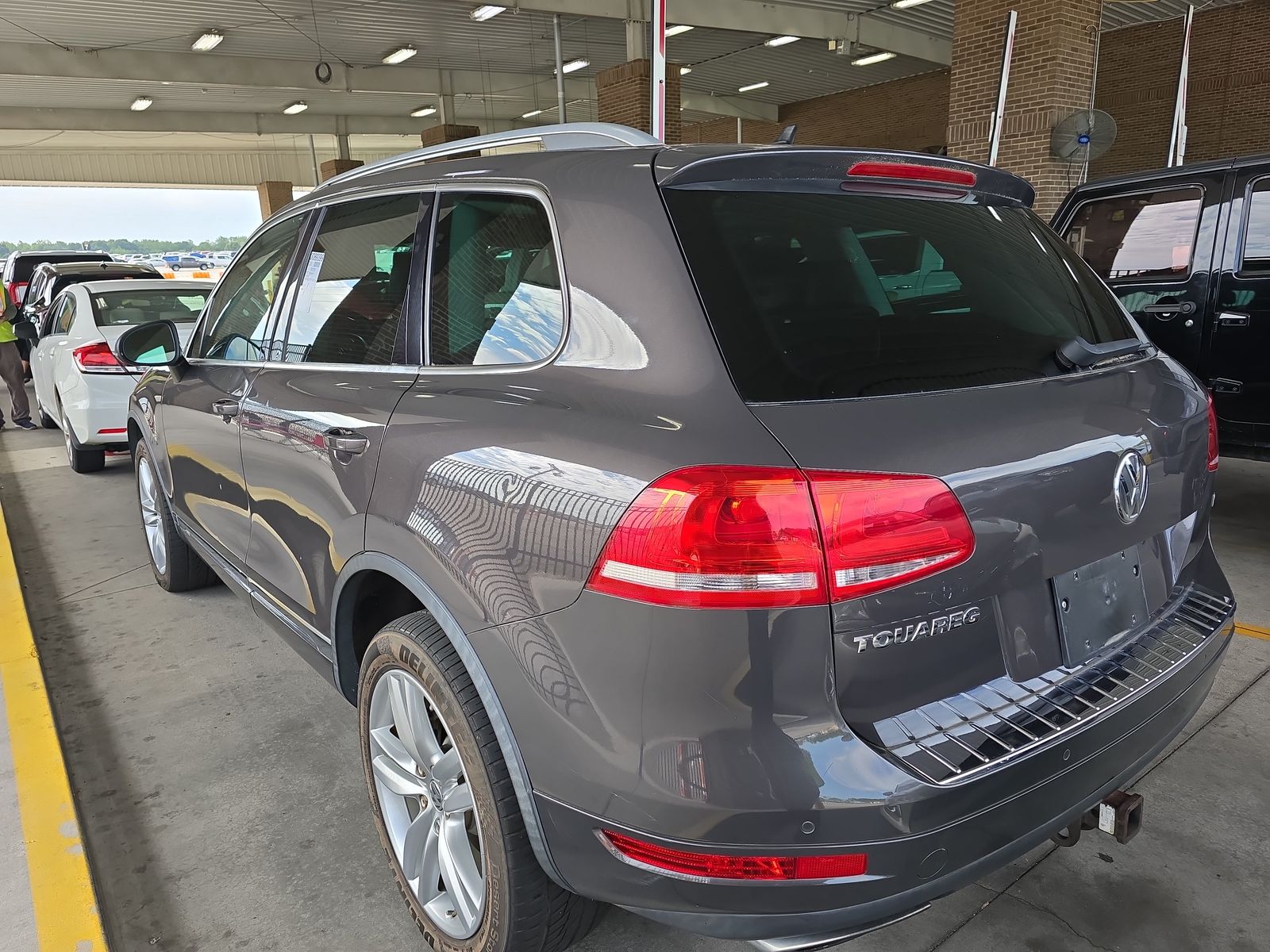 2013 Volkswagen Touareg 3.6L Executive AWD