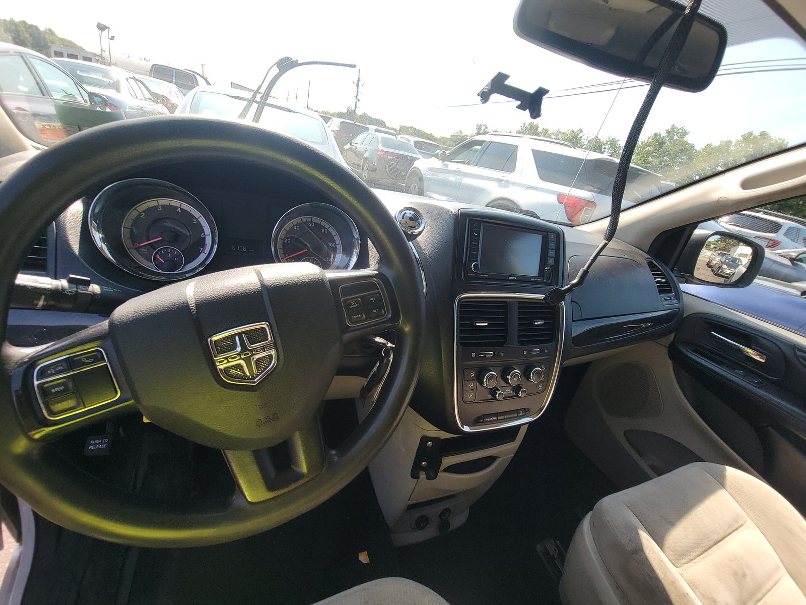 2019 Dodge Grand Caravan SE FWD