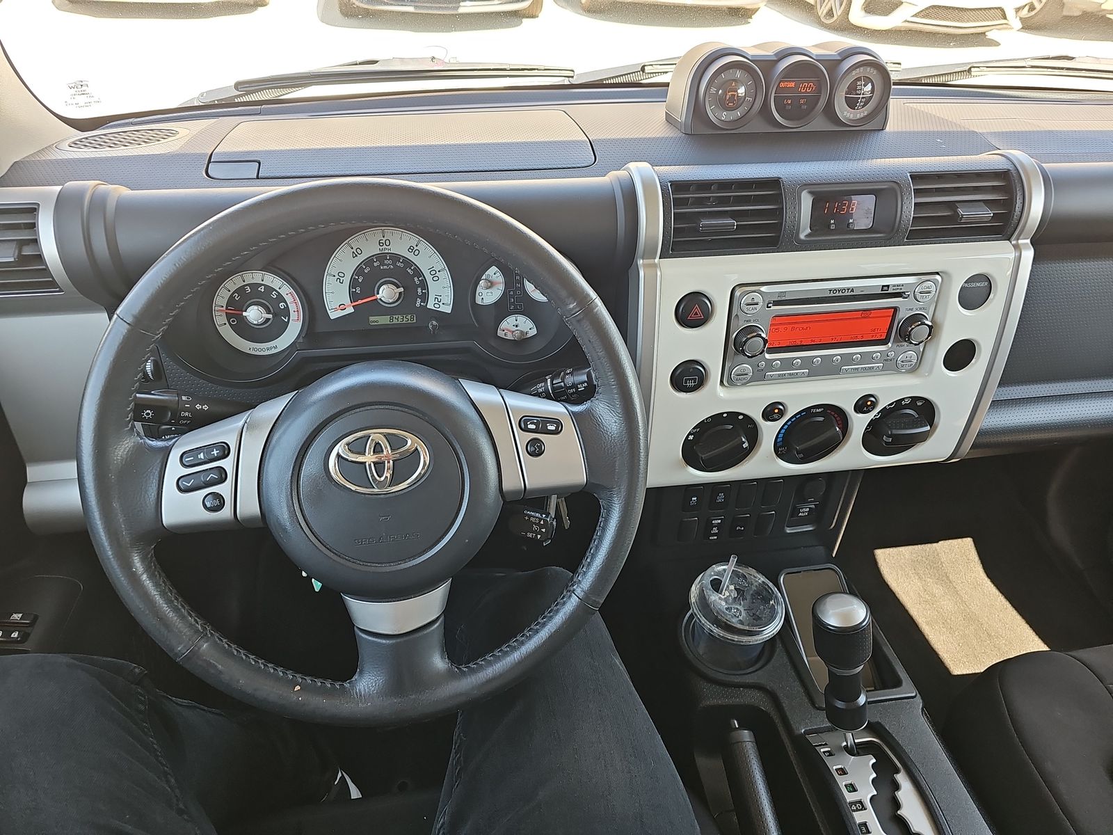 2014 Toyota FJ Cruiser Base RWD