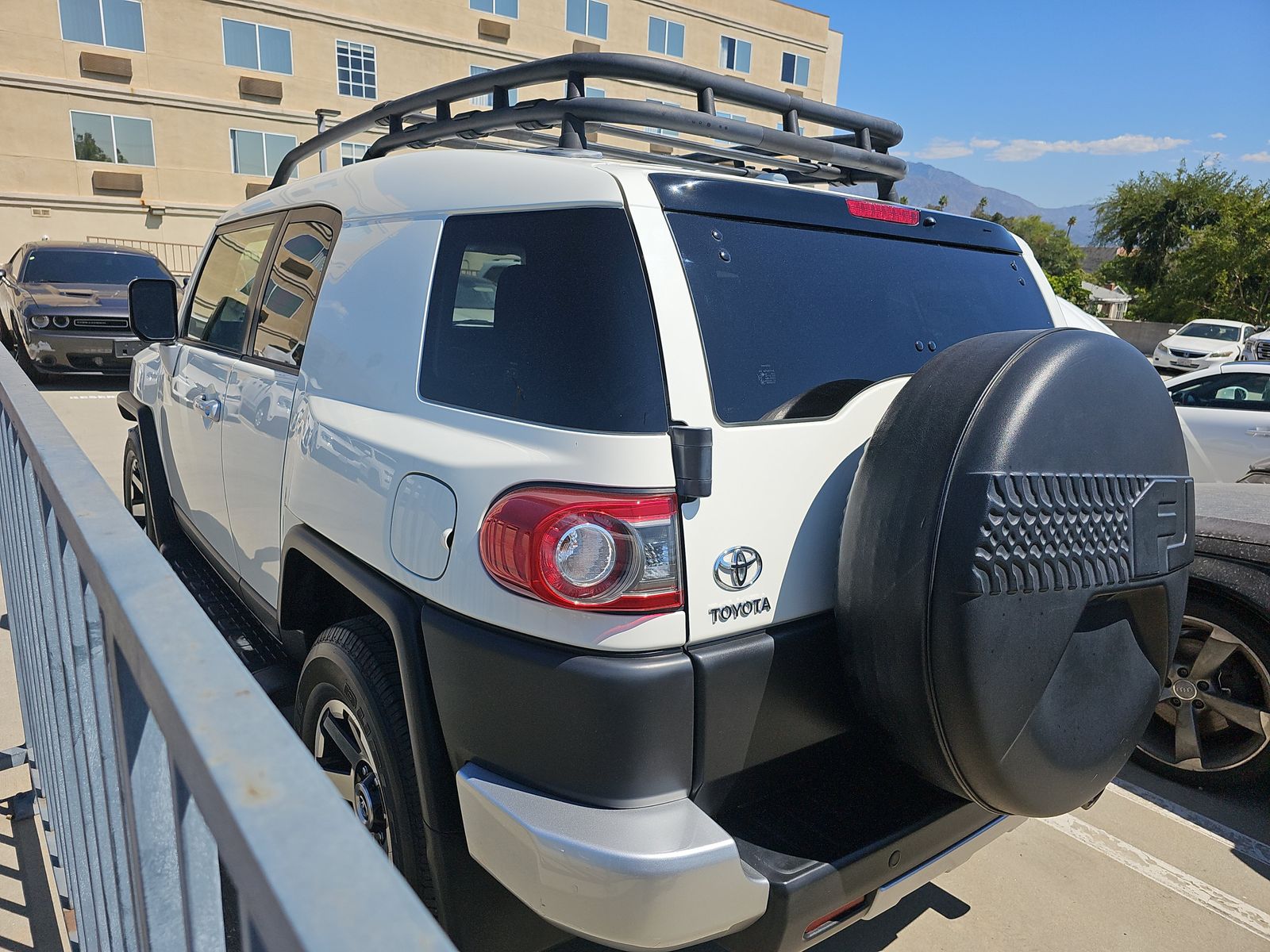 2014 Toyota FJ Cruiser Base RWD