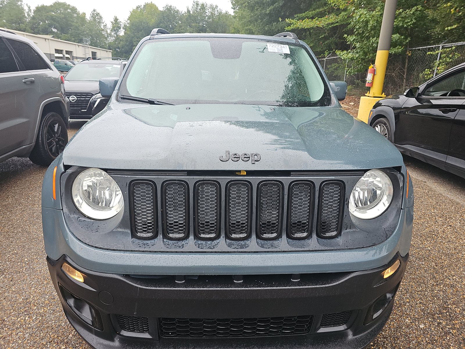 2017 Jeep Renegade Latitude Altitude Edition FWD