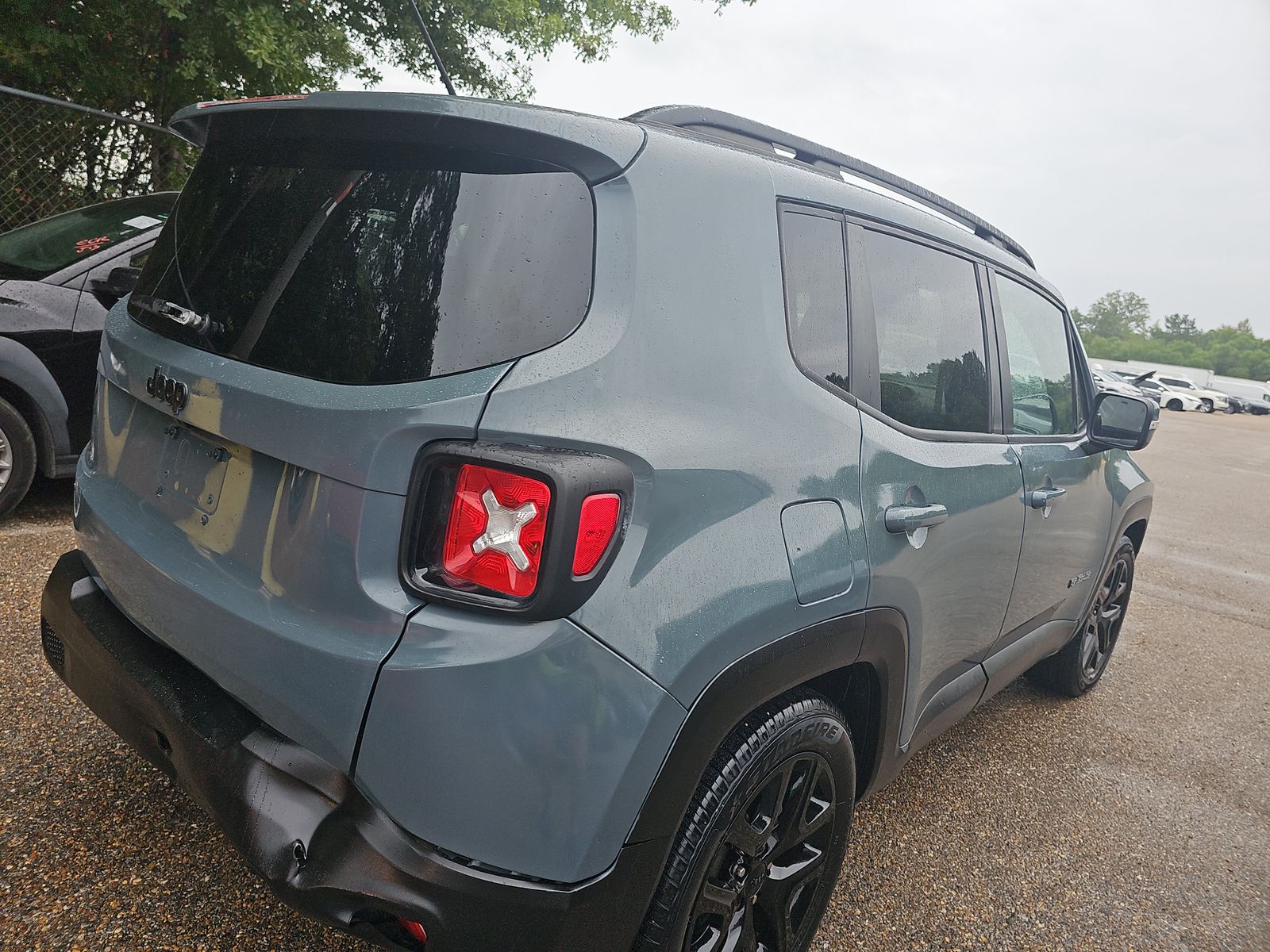 2017 Jeep Renegade Latitude Altitude Edition FWD