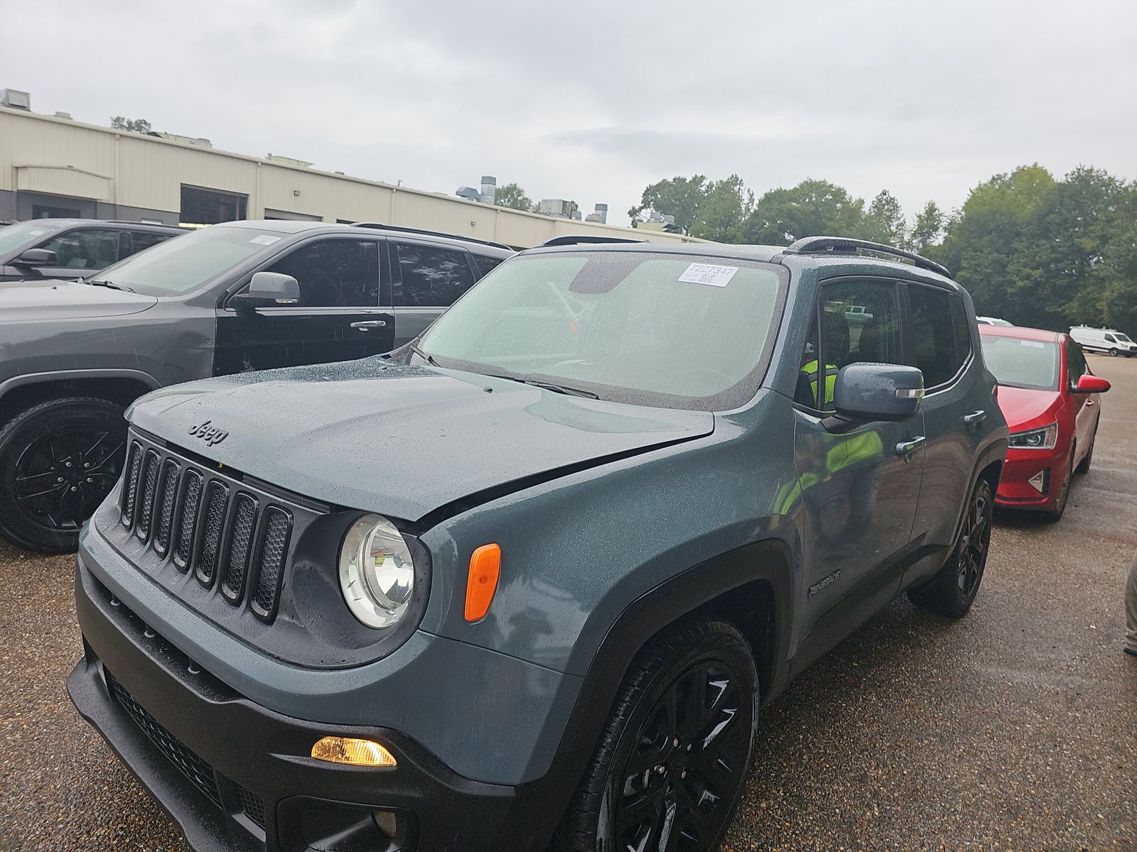 2017 Jeep Renegade Latitude Altitude Edition FWD