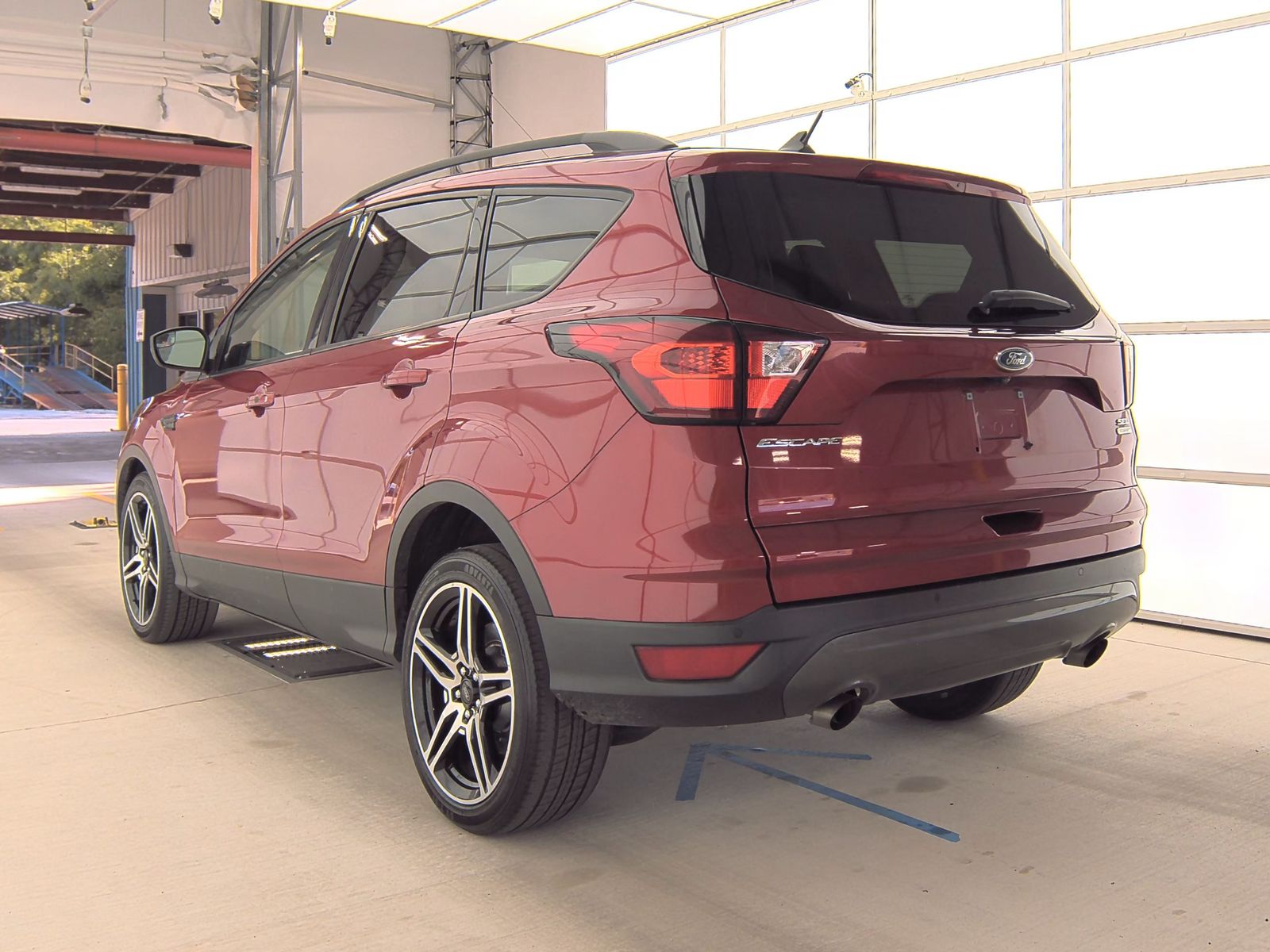 2019 Ford Escape SEL FWD