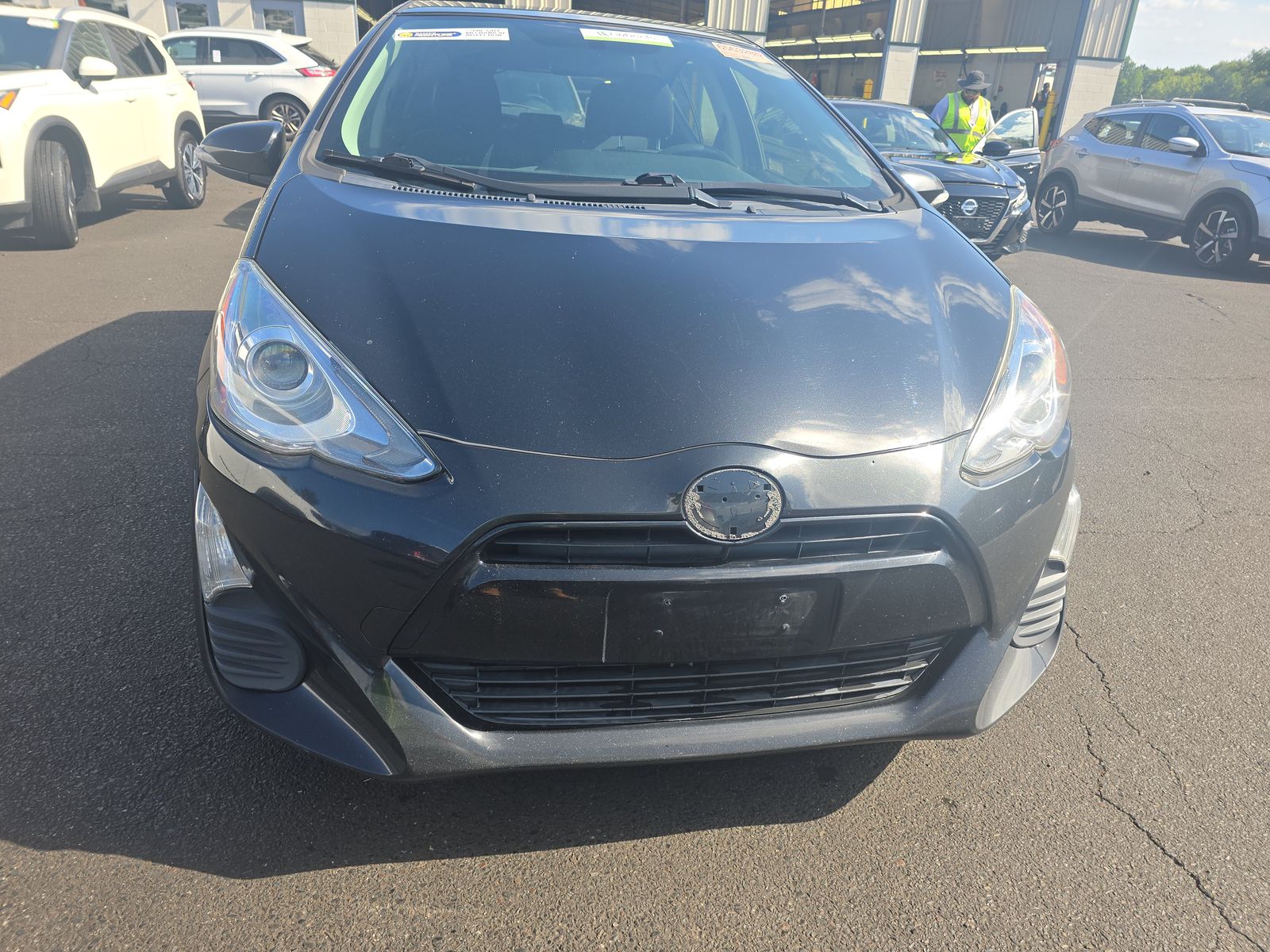 2016 Toyota Prius c Two FWD