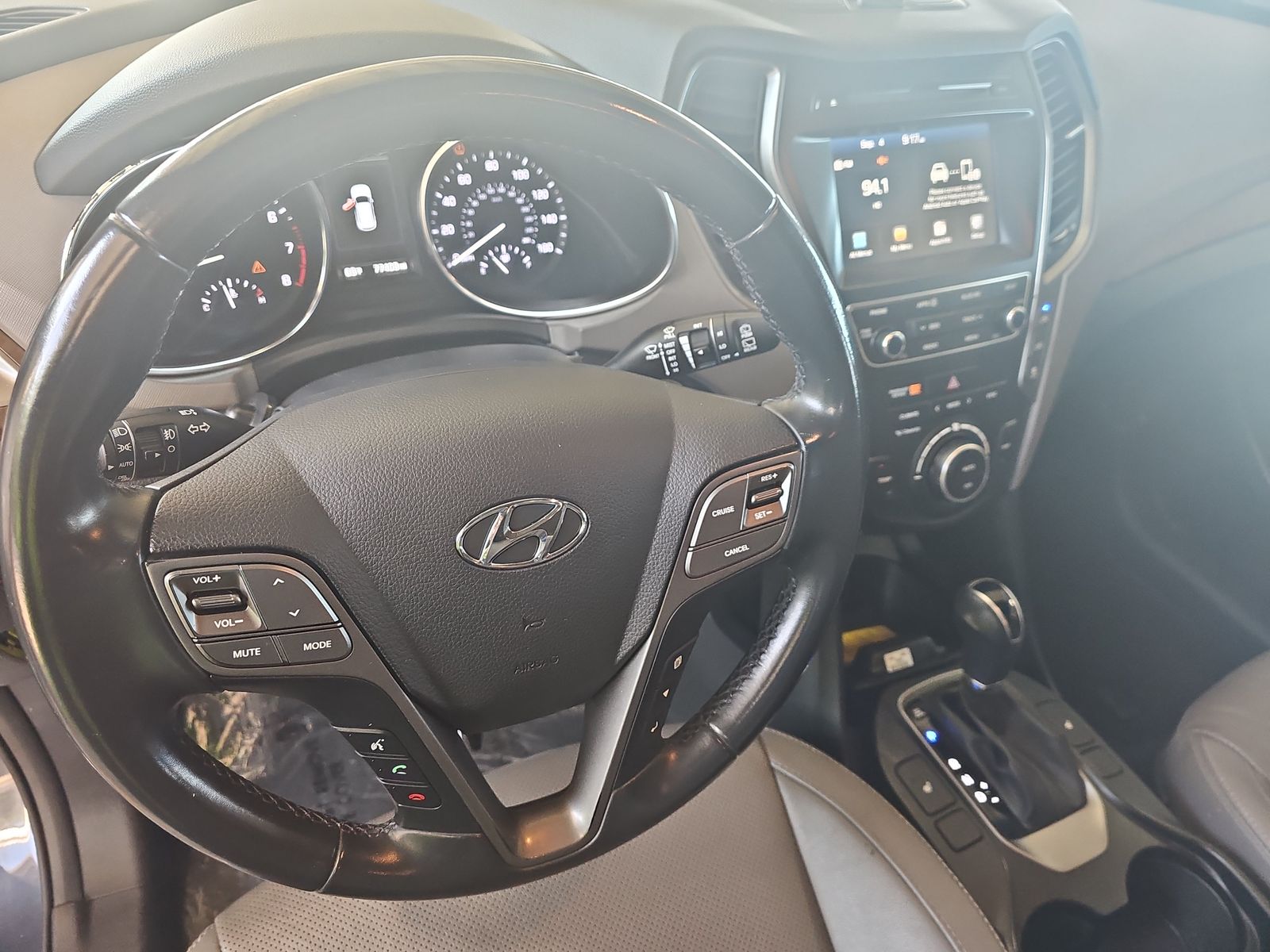 2018 Hyundai Santa Fe SE FWD