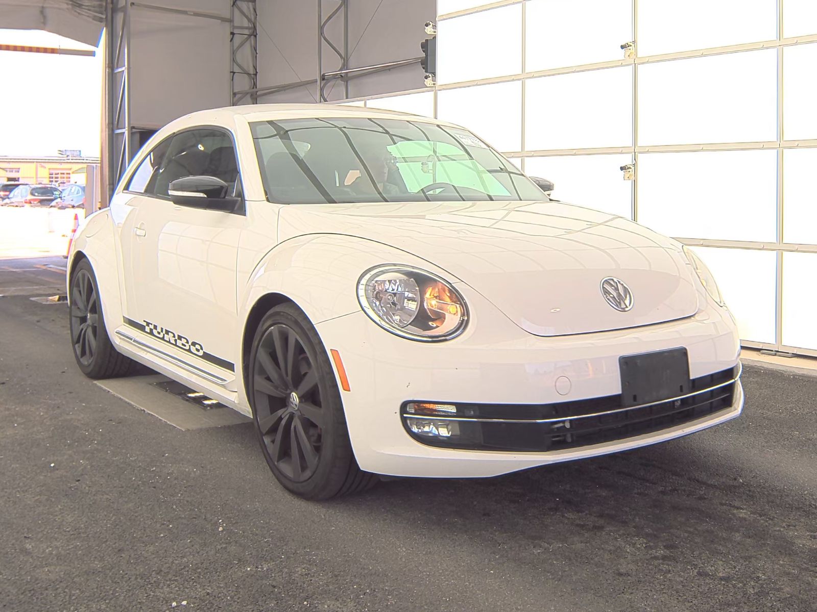 2012 Volkswagen Beetle 2.0T Turbo FWD