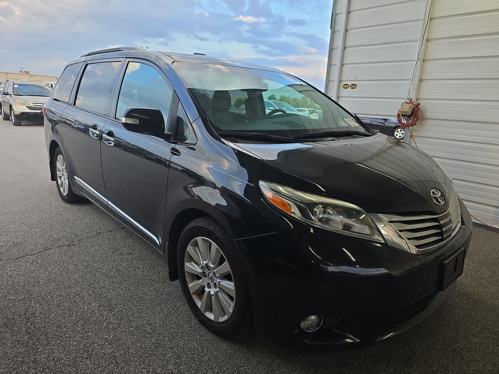 2016 Toyota Sienna Limited Premium FWD