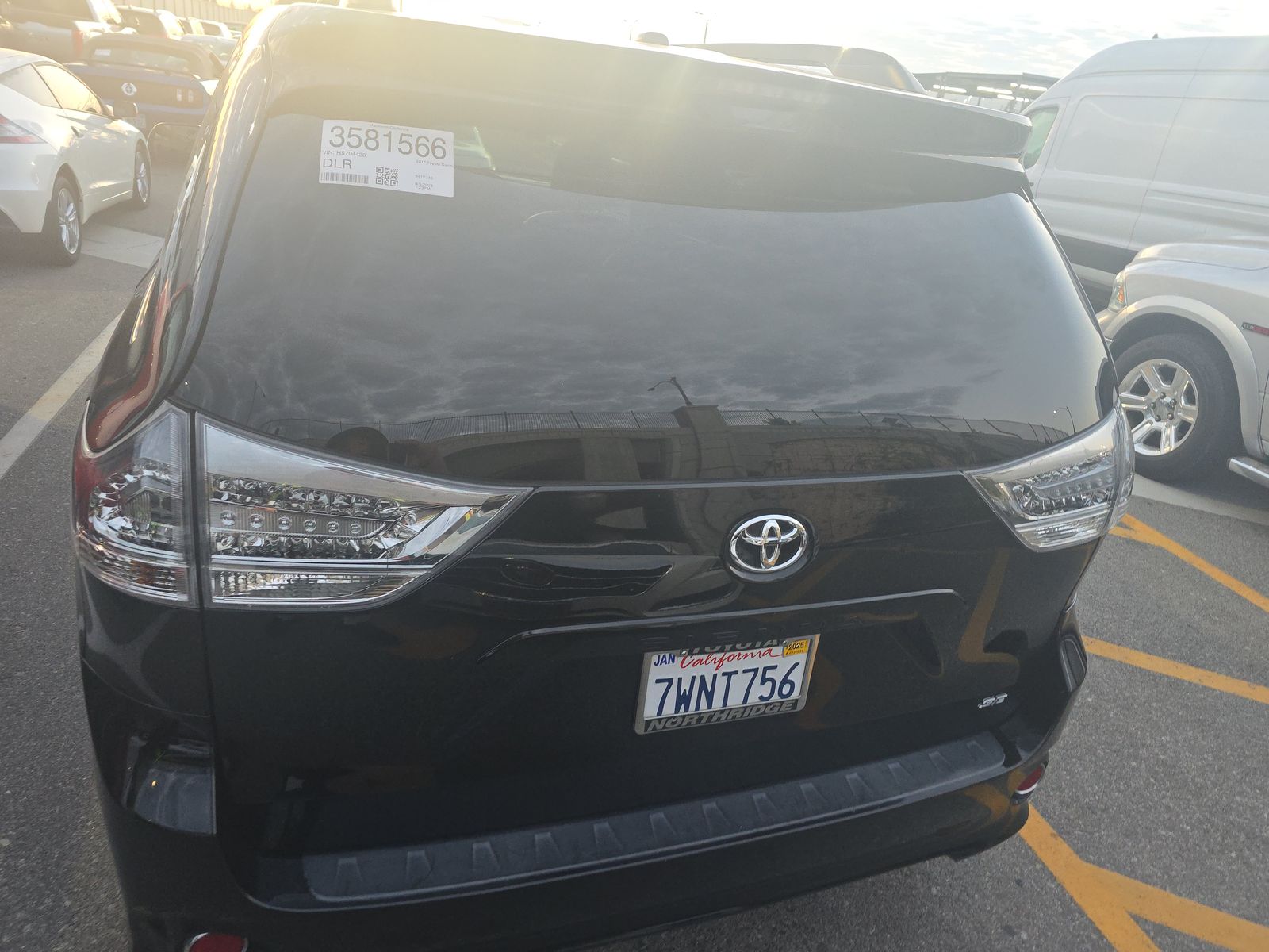 2017 Toyota Sienna SE FWD