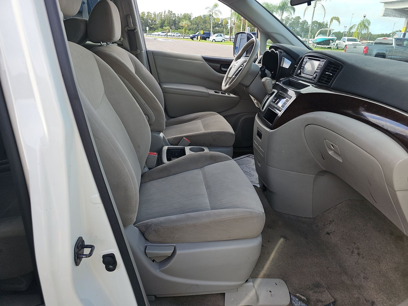 2017 Nissan Quest SV FWD