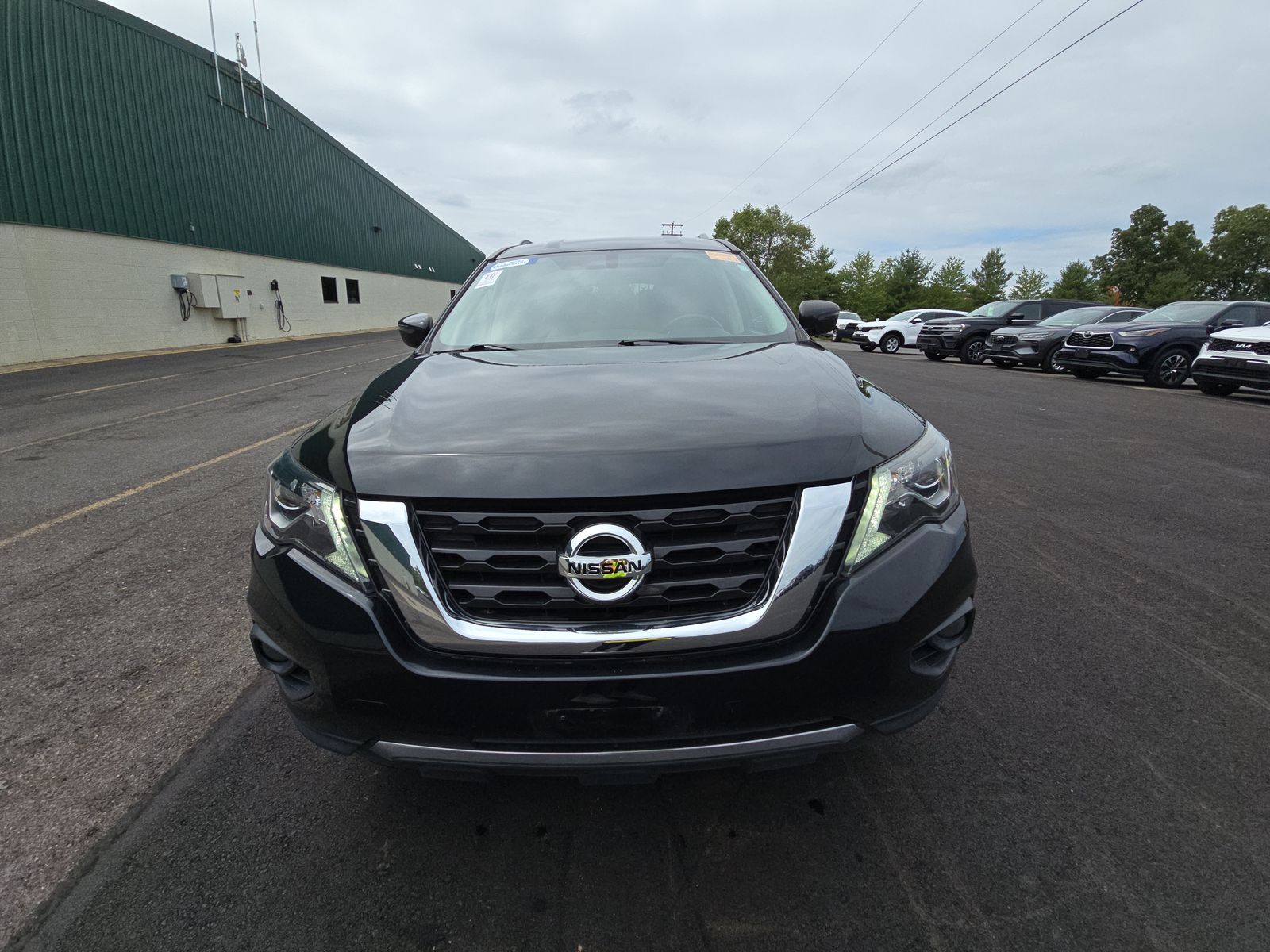 2019 Nissan Pathfinder SV FWD