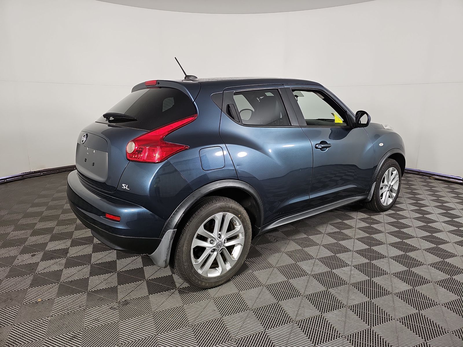 2011 Nissan JUKE SL FWD