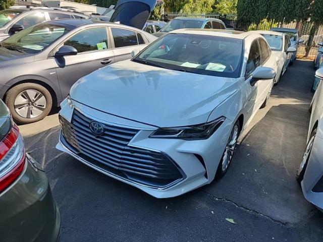 2020 Toyota Avalon Hybrid Limited