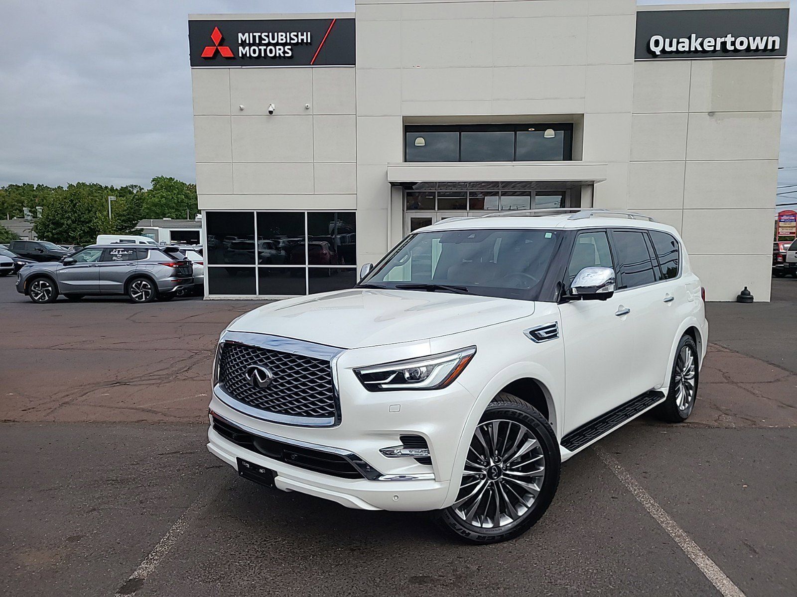 2021 INFINITI QX80 SENSORY