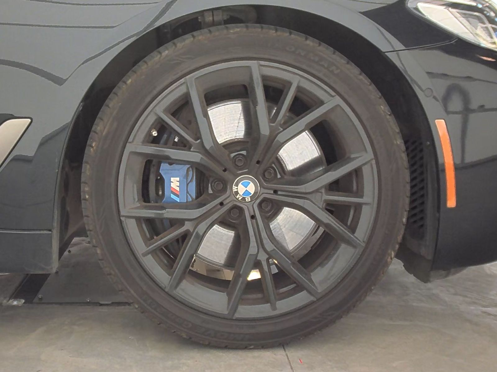 2021 BMW 5 Series M550i xDrive AWD