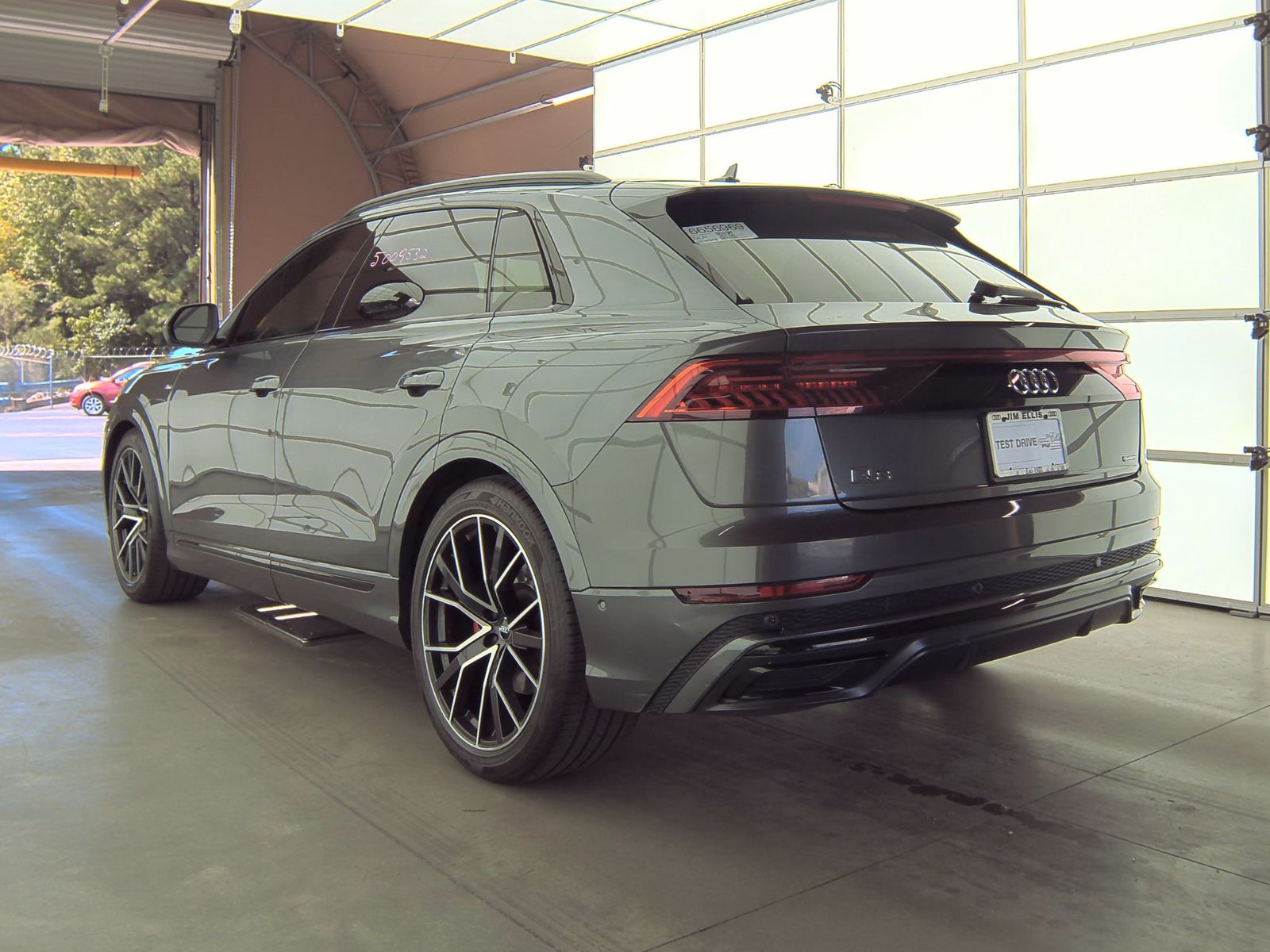 2021 Audi Q8 Premium Plus AWD