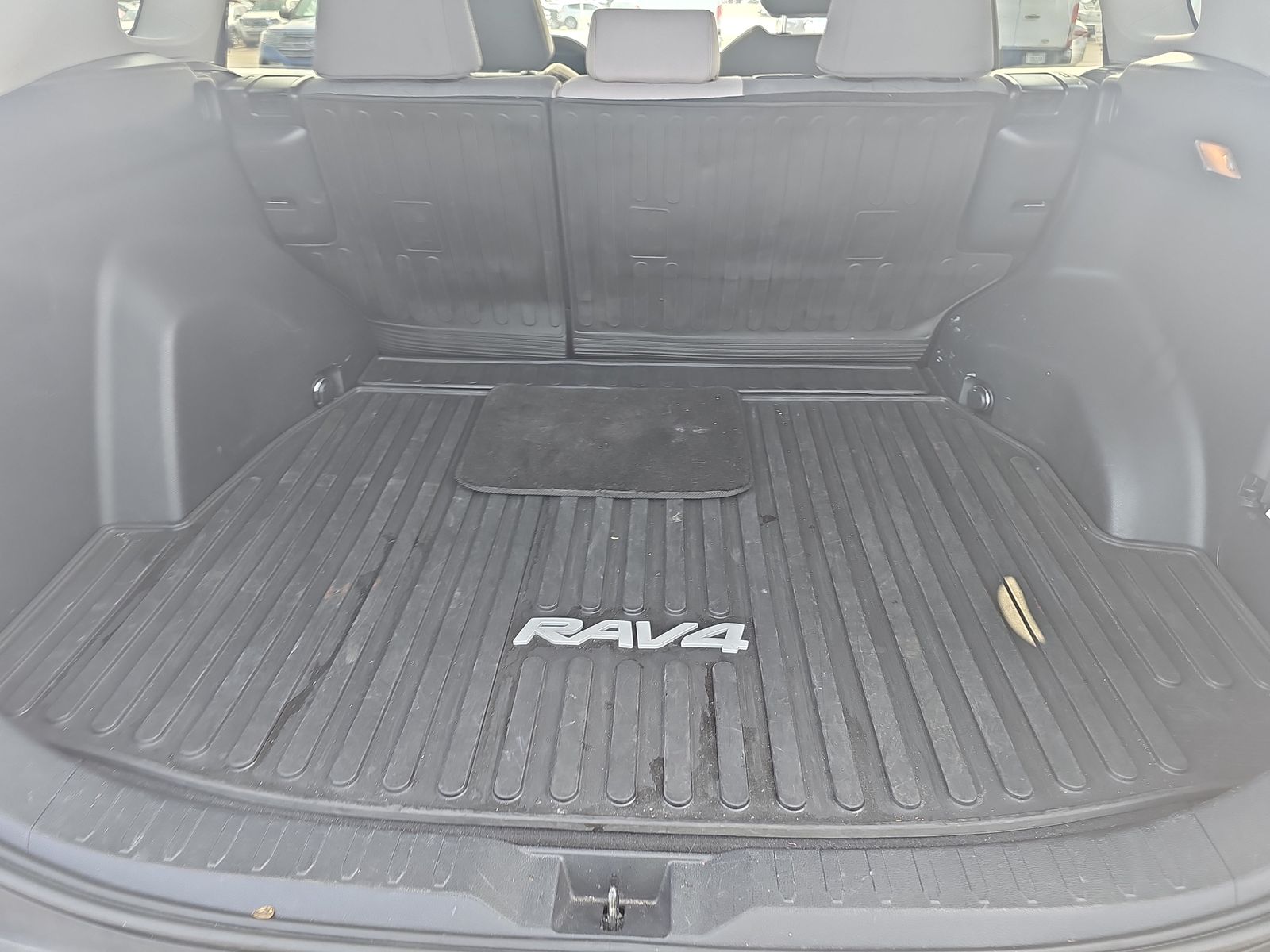 2021 Toyota RAV4 XLE AWD