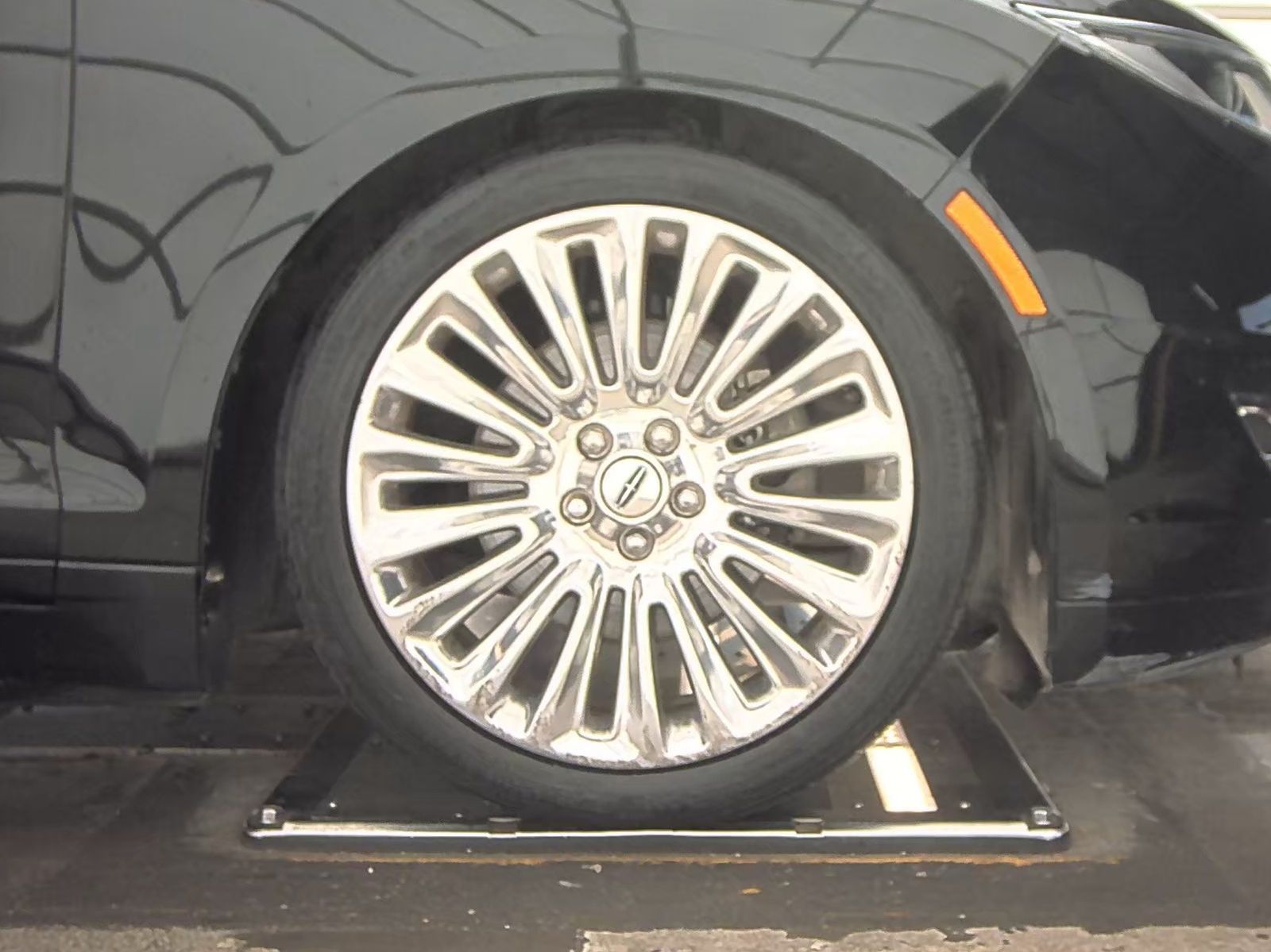 2016 Lincoln MKZ Base FWD