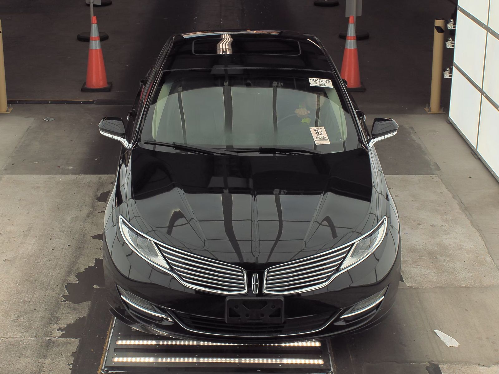 2016 Lincoln MKZ Base FWD