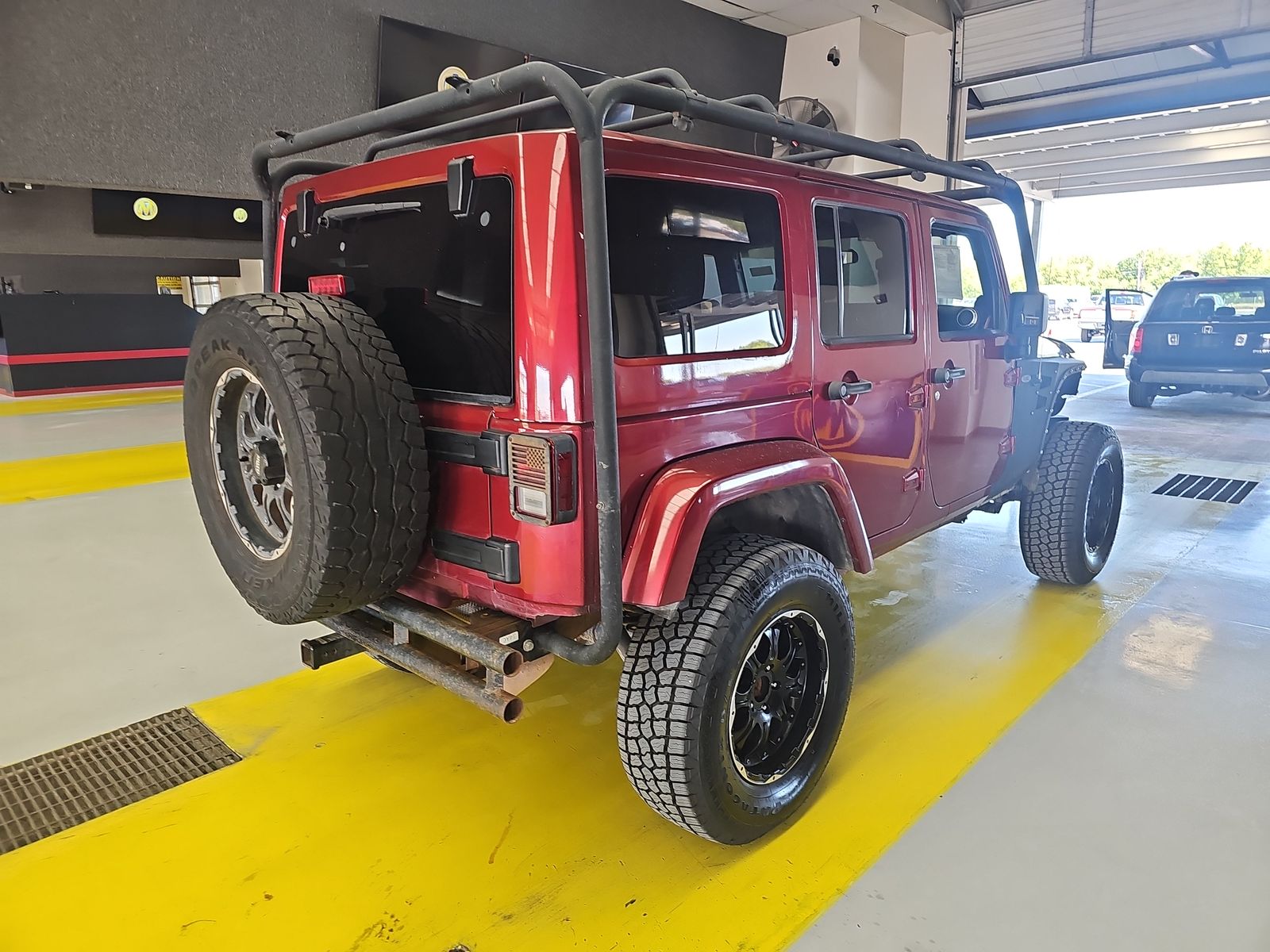 2011 Jeep Wrangler Unlimited Sahara AWD