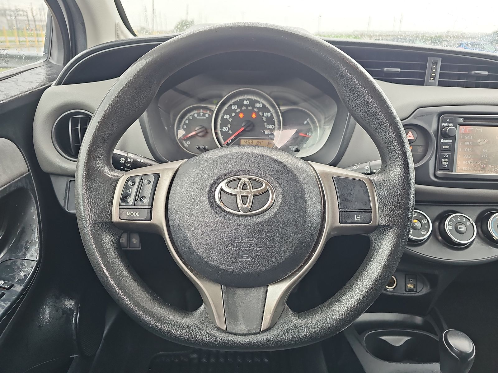 2017 Toyota Yaris L FWD