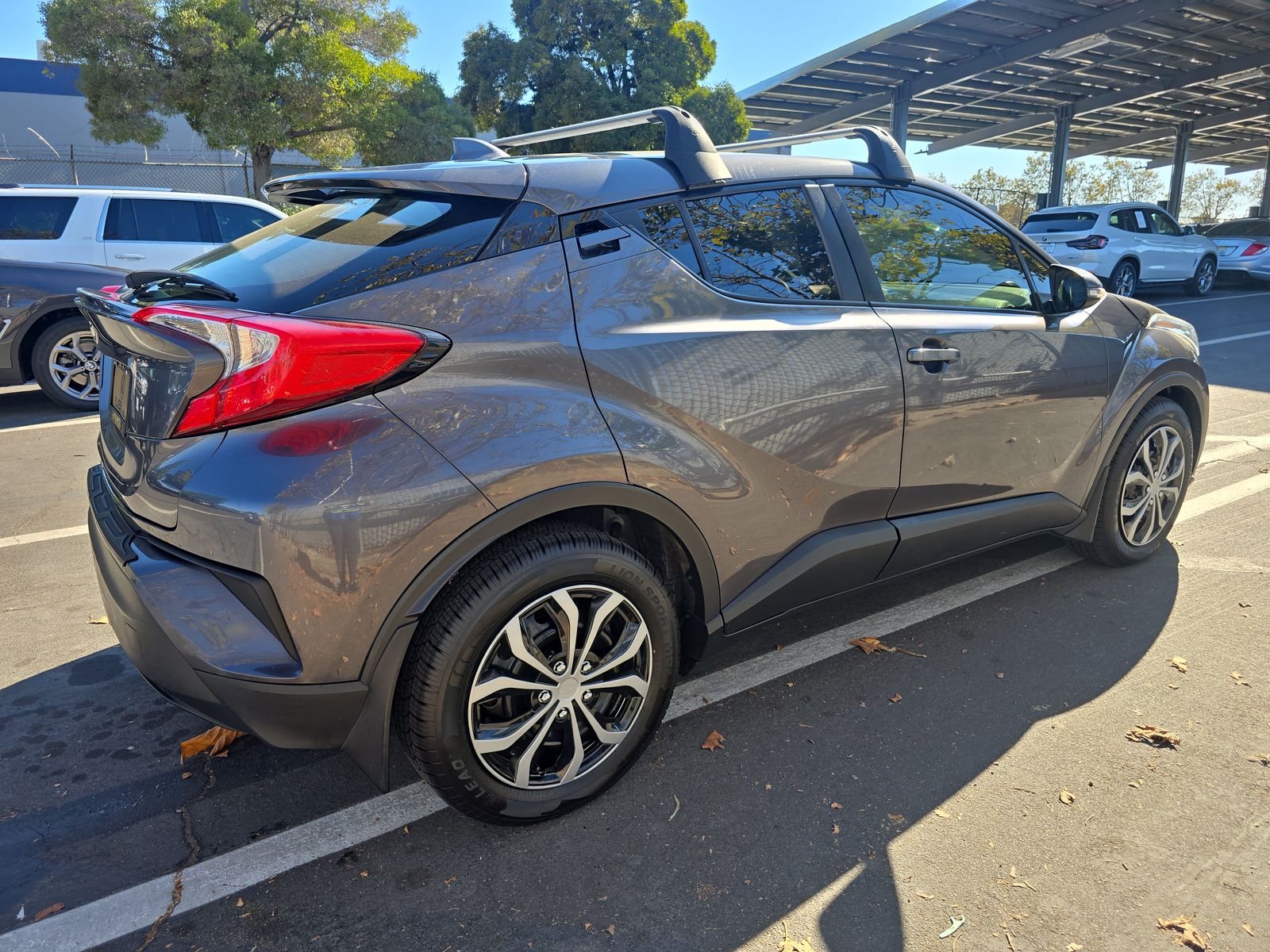 2021 Toyota C-HR LE FWD