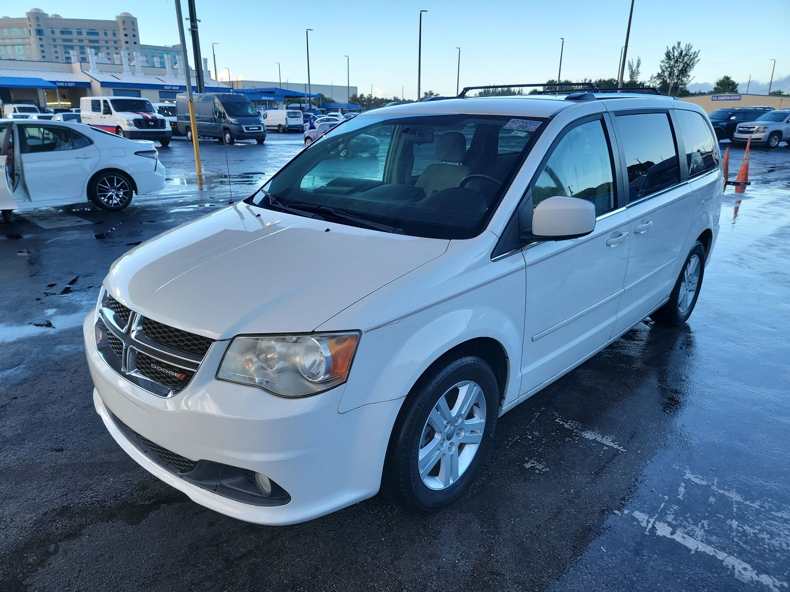 2012 Dodge Grand Caravan Crew FWD