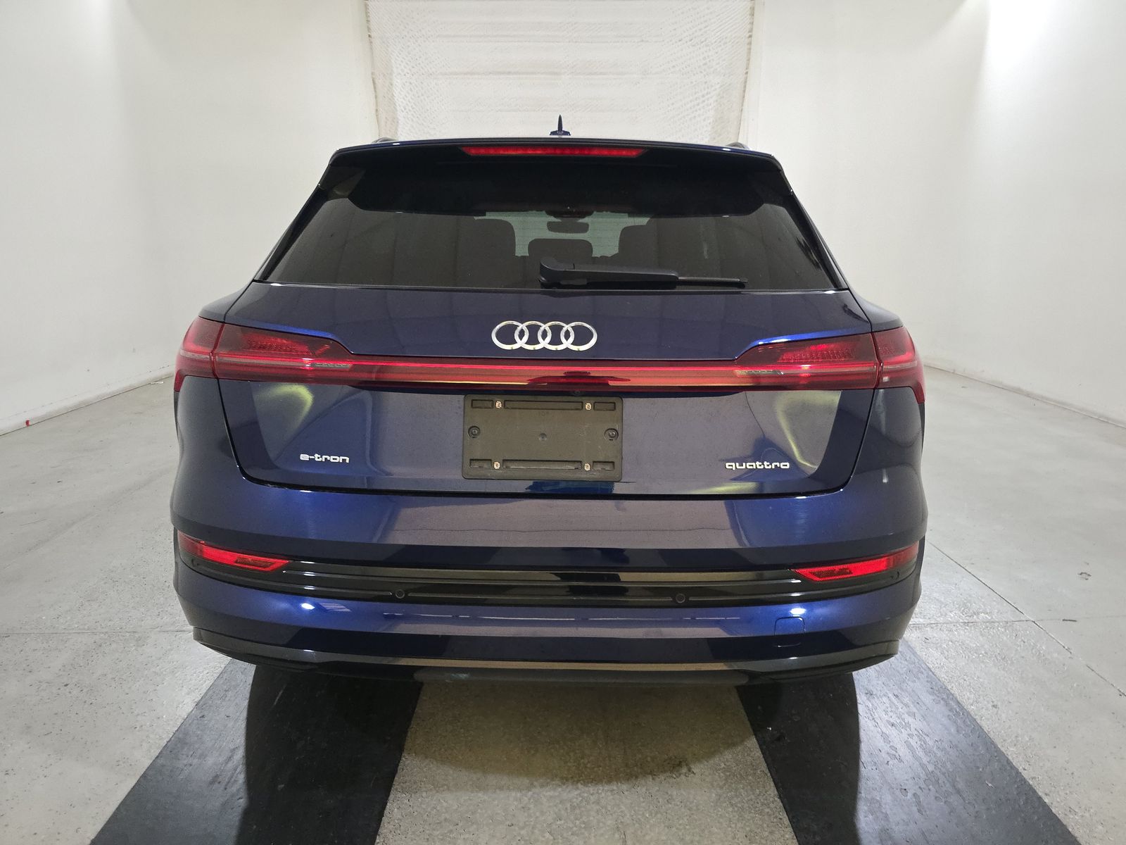 2021 Audi e-tron Premium AWD