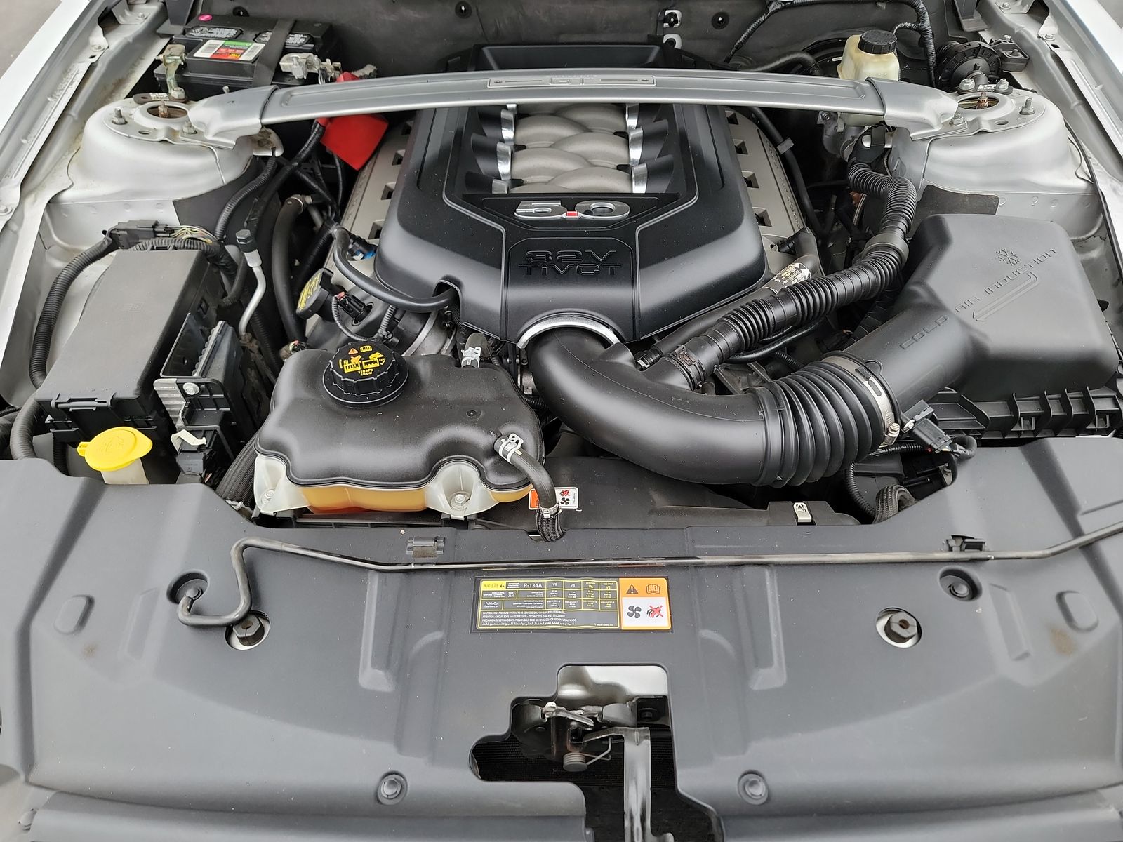 2014 Ford Mustang GT RWD