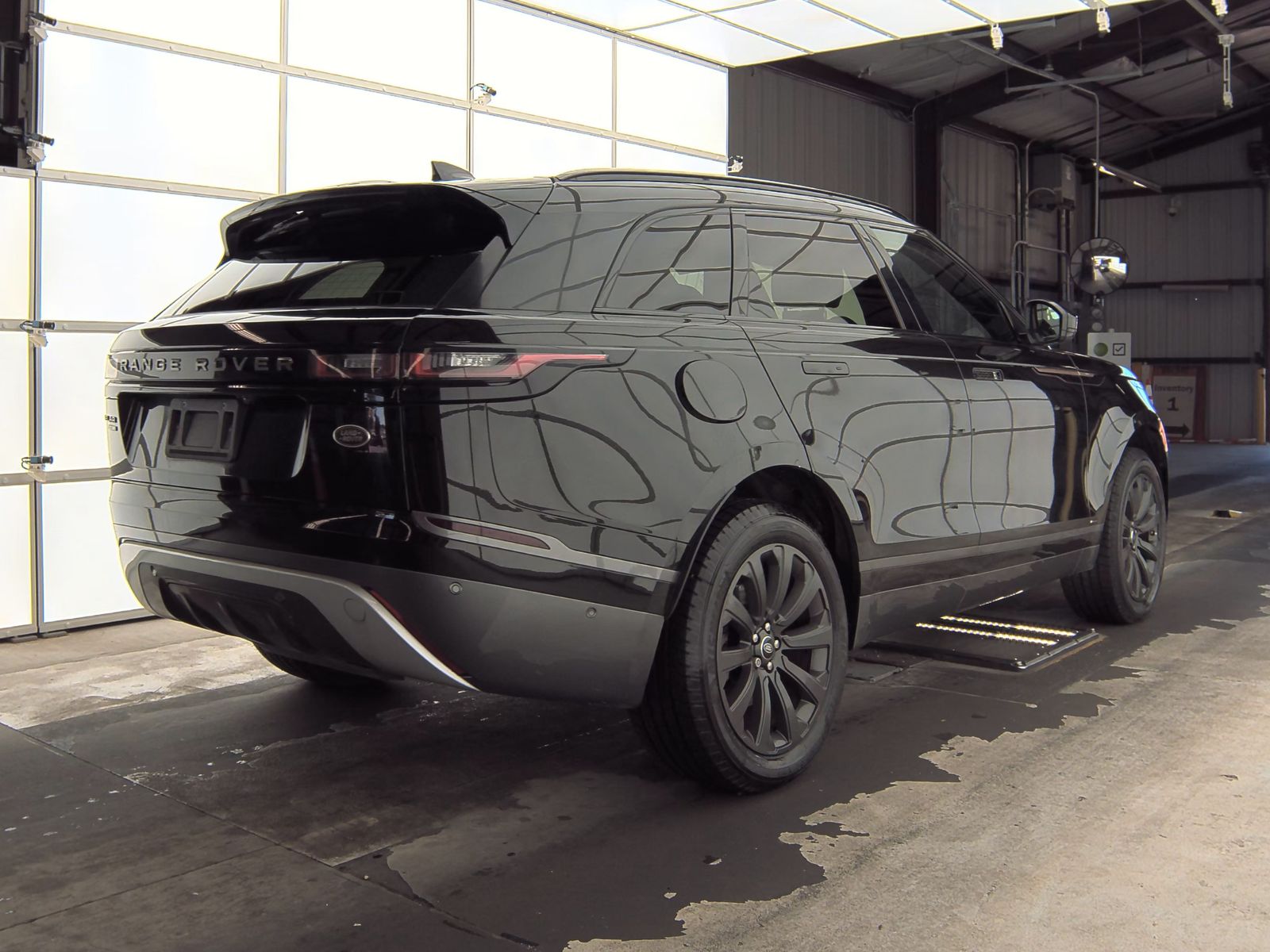 2018 Land Rover Range Rover Velar R-Dynamic SE AWD