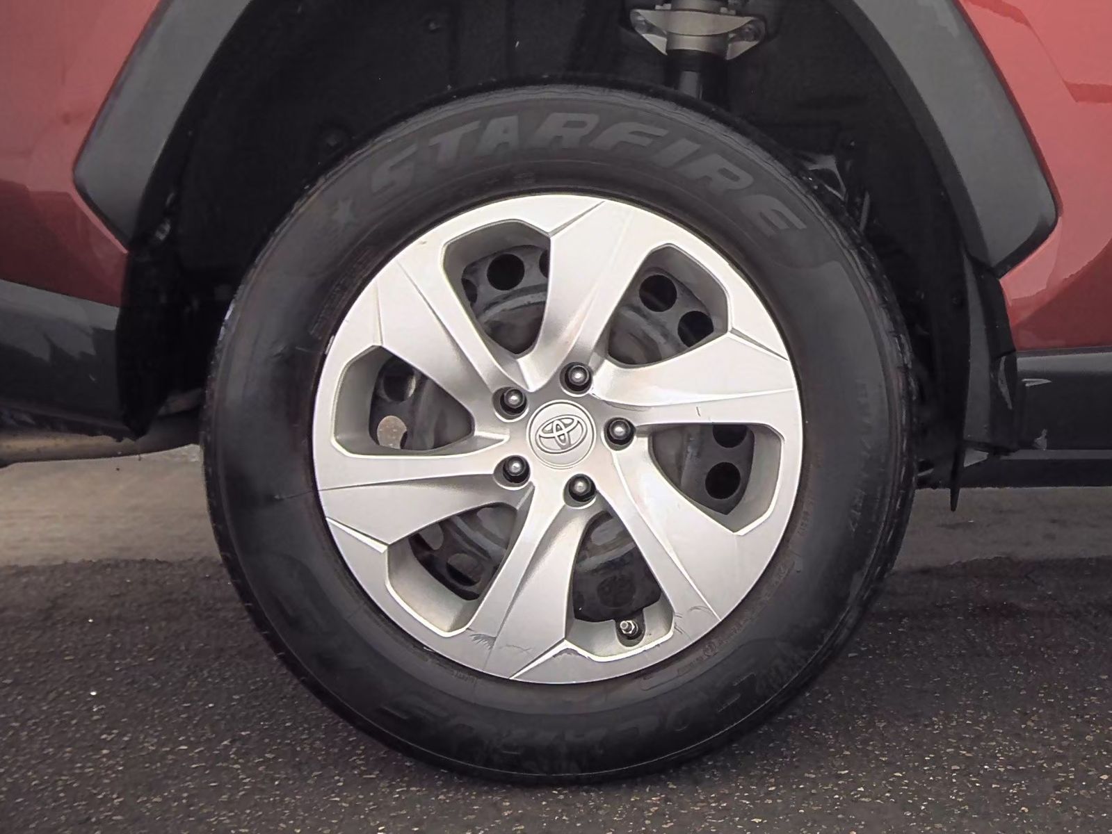 2022 Toyota RAV4 LE AWD