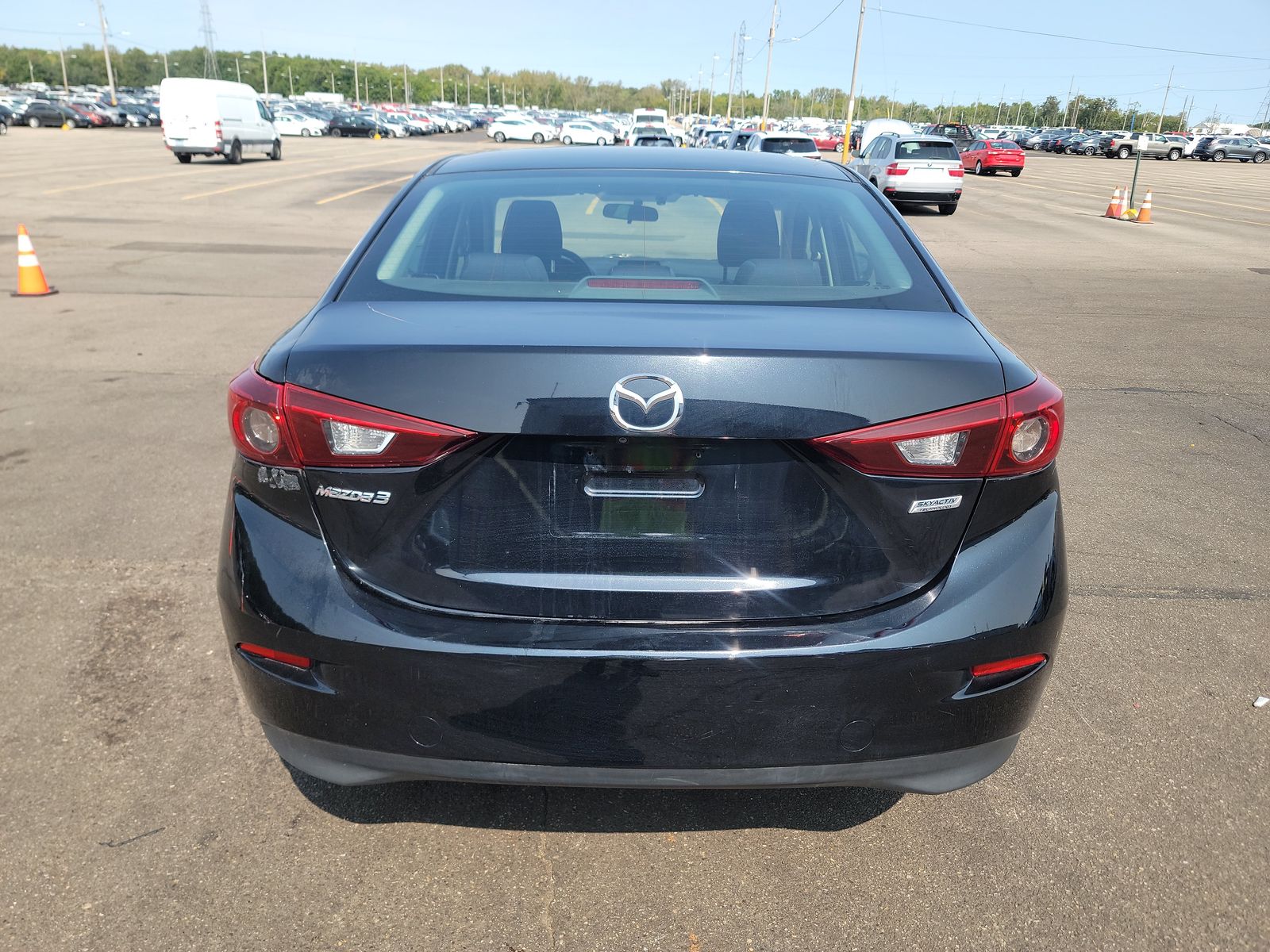 2017 MAZDA MAZDA3 Sport FWD