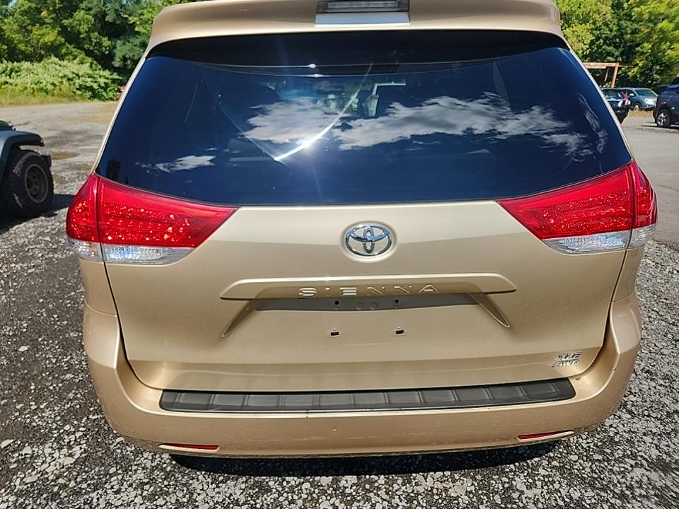 2011 Toyota Sienna XLE AWD