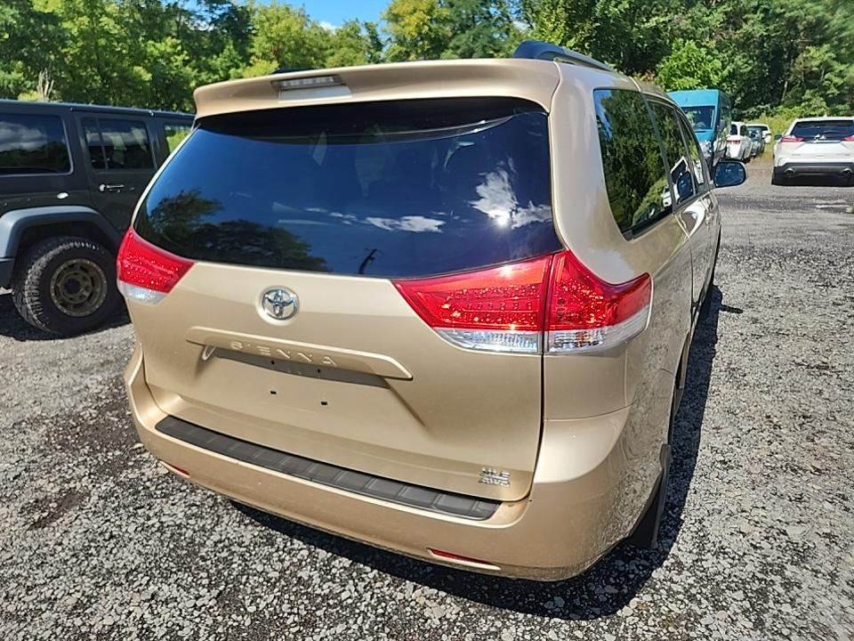 2011 Toyota Sienna XLE AWD