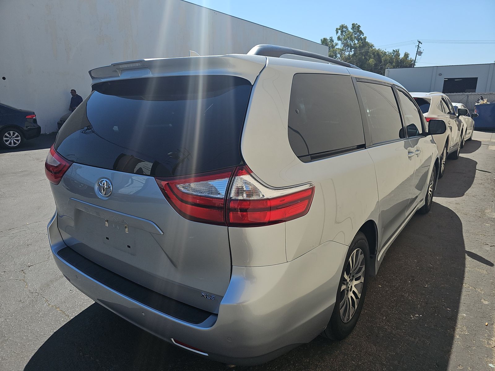 2019 Toyota Sienna XLE FWD