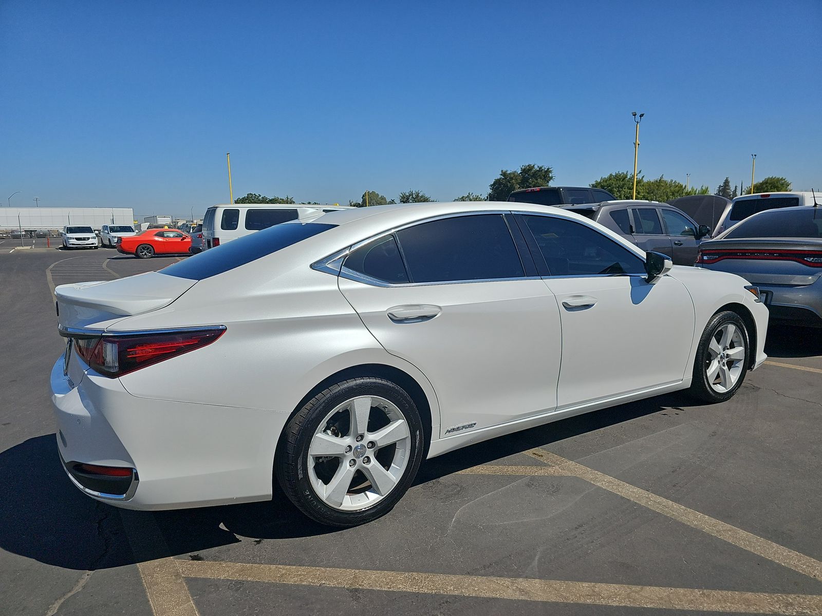 2022 Lexus ES ES 300h FWD