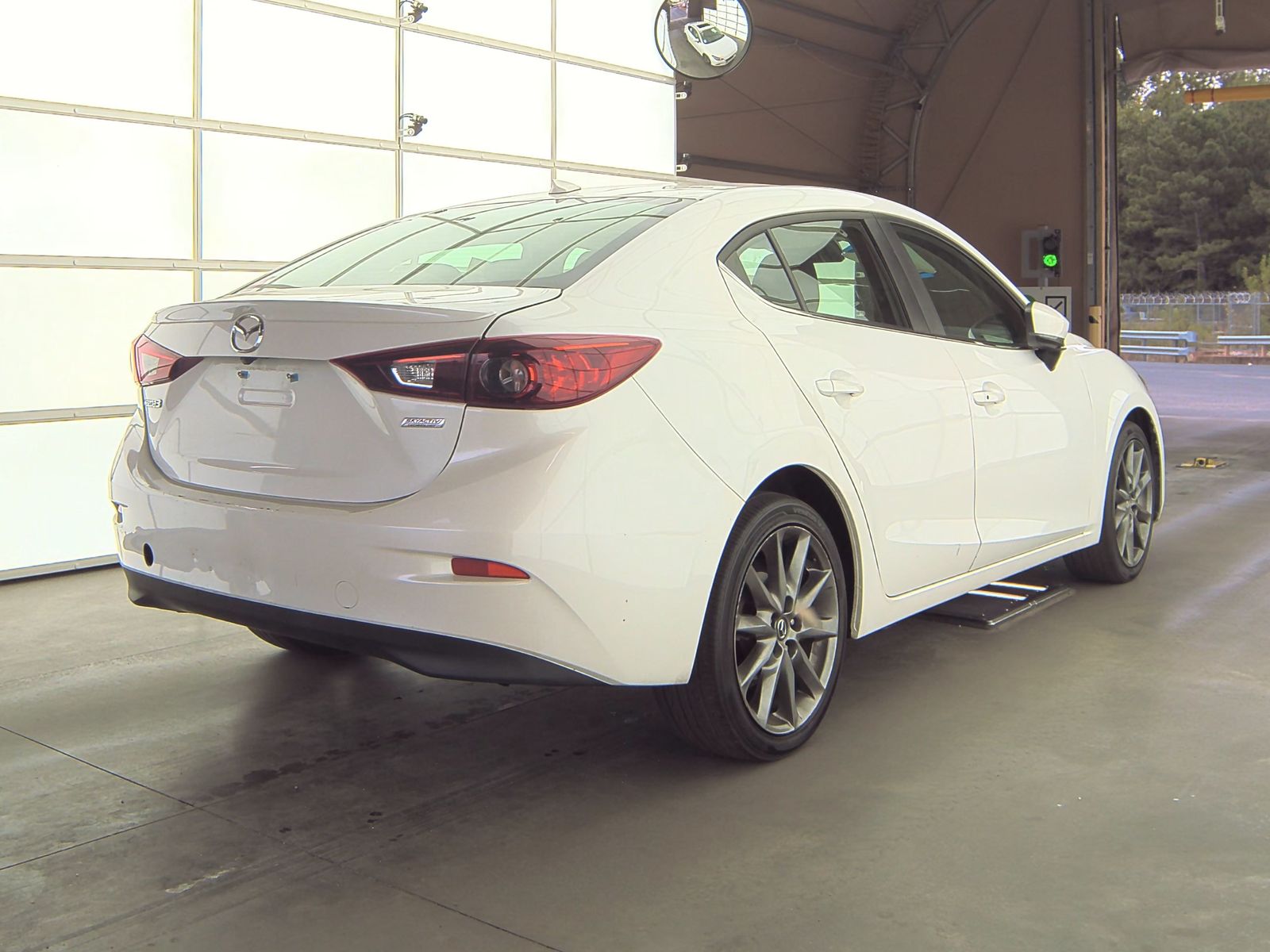 2018 MAZDA MAZDA3 Touring FWD