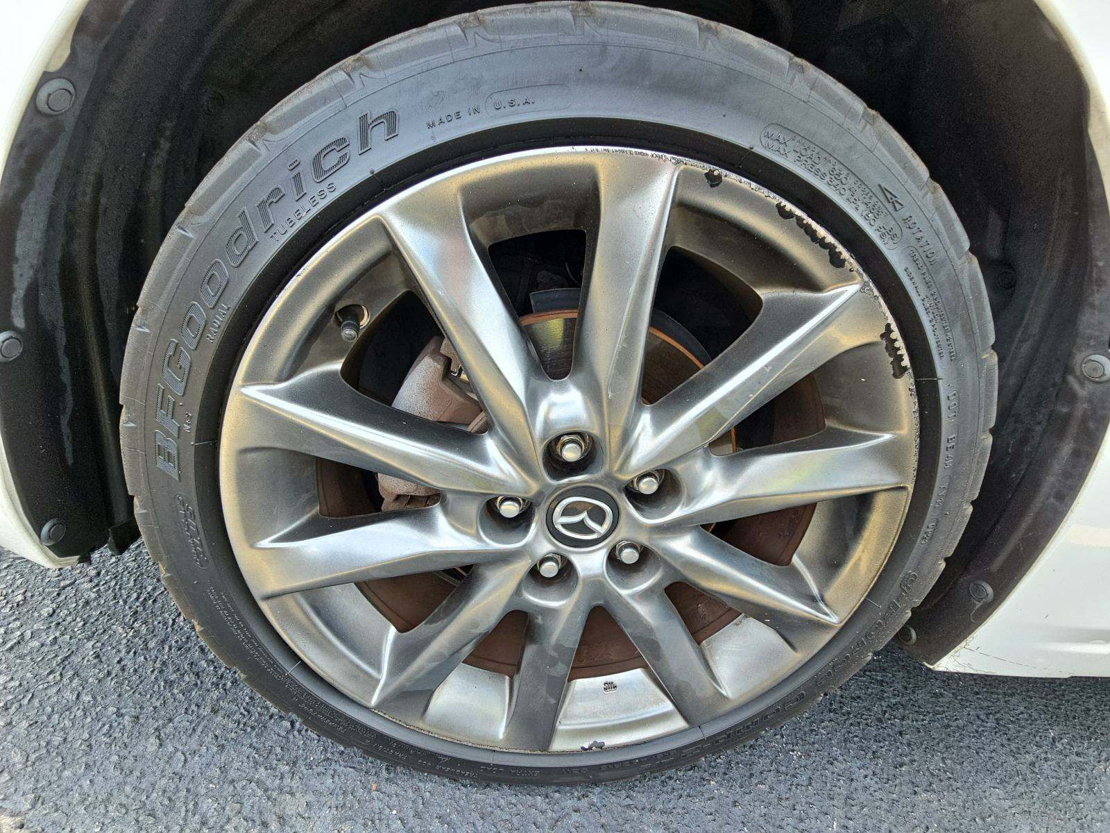 2018 MAZDA MAZDA3 Touring FWD