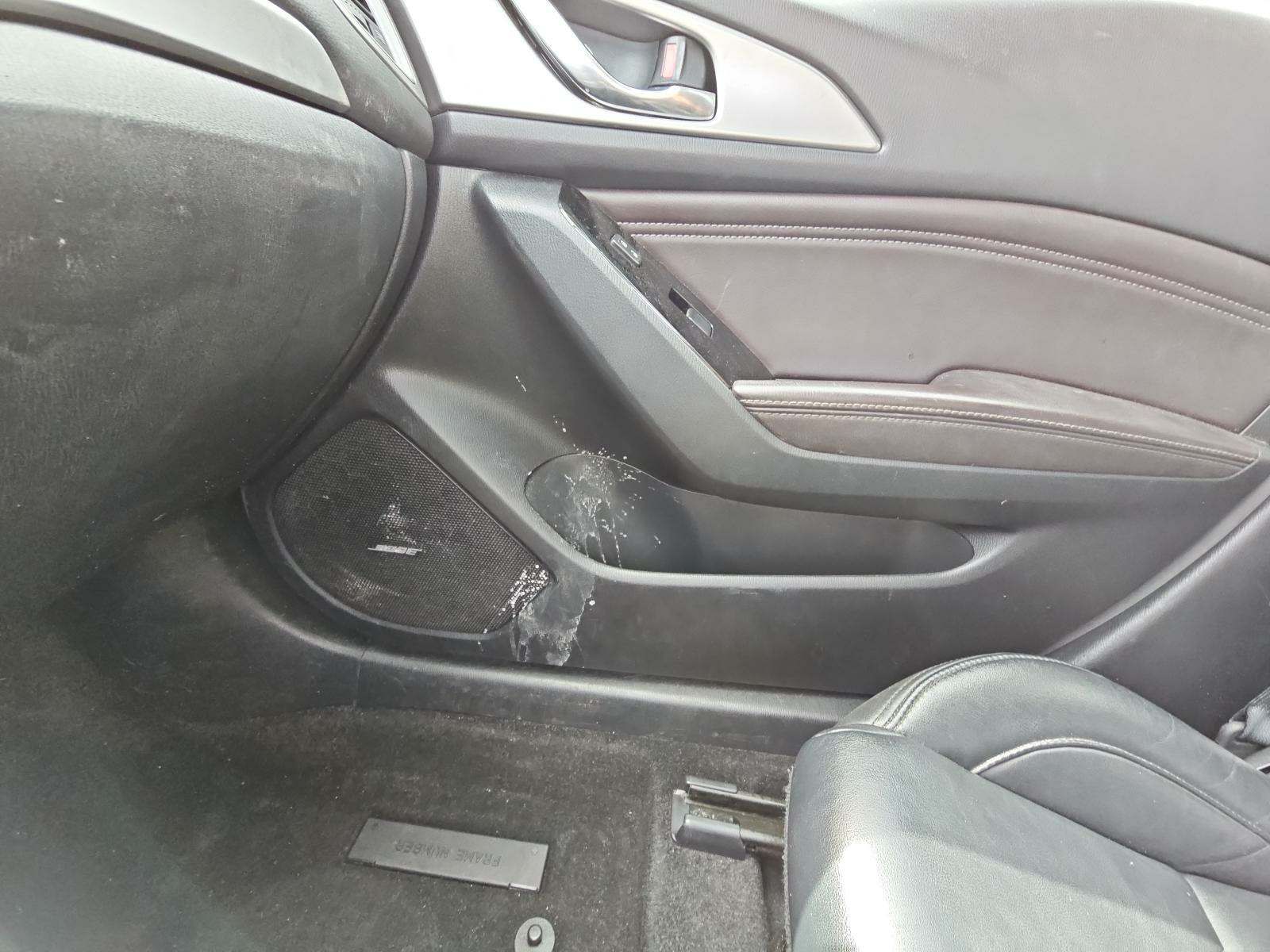 2018 MAZDA MAZDA3 Touring FWD