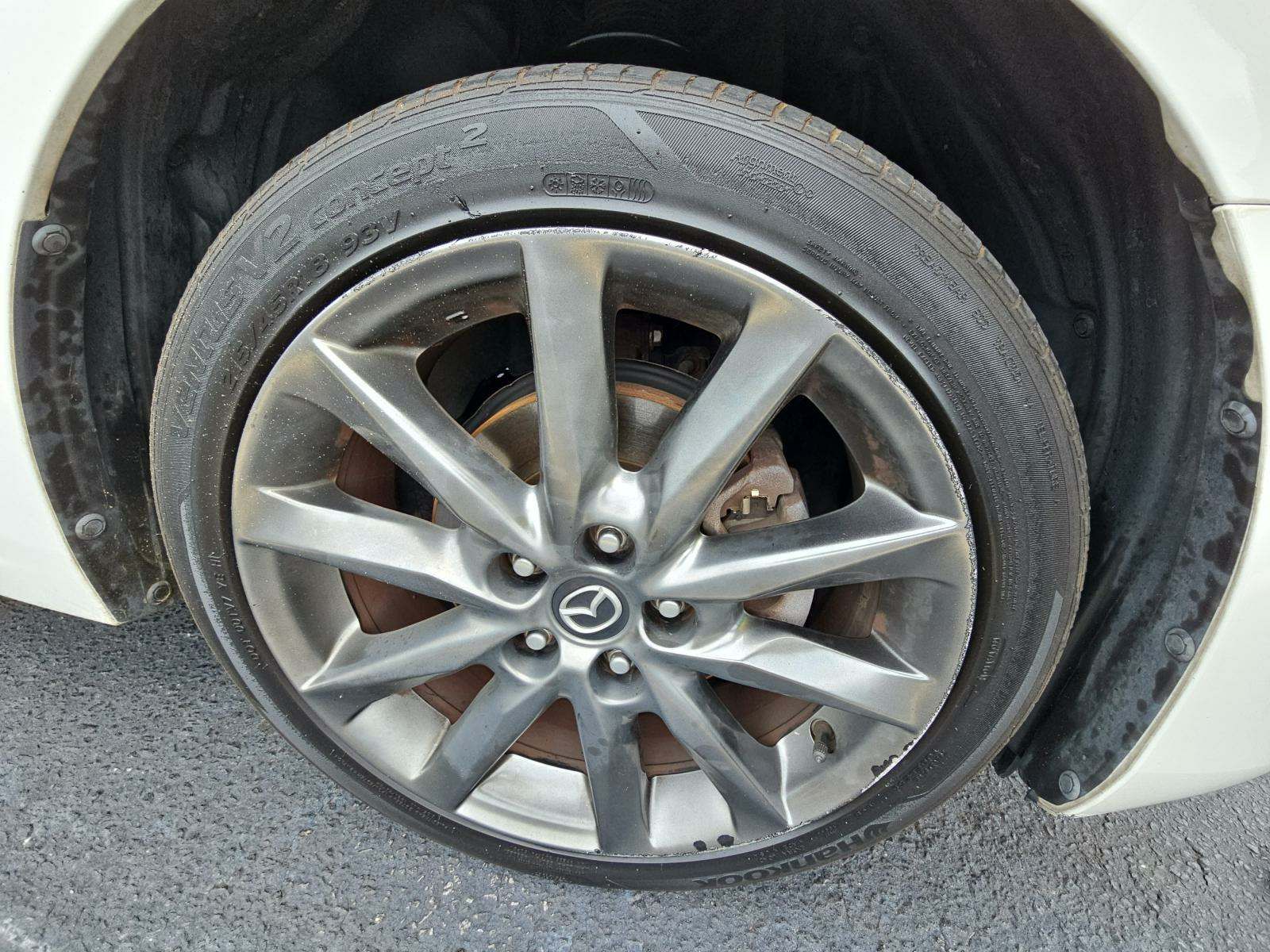 2018 MAZDA MAZDA3 Touring FWD