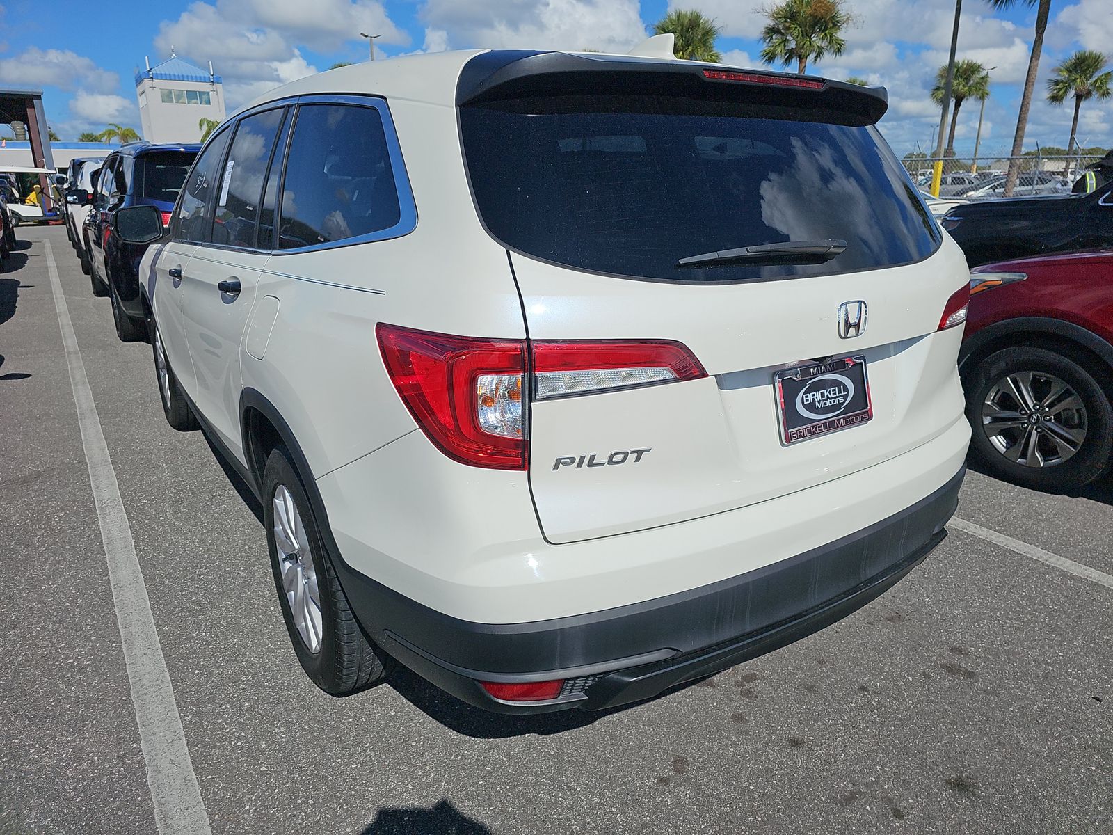 2019 Honda Pilot LX FWD